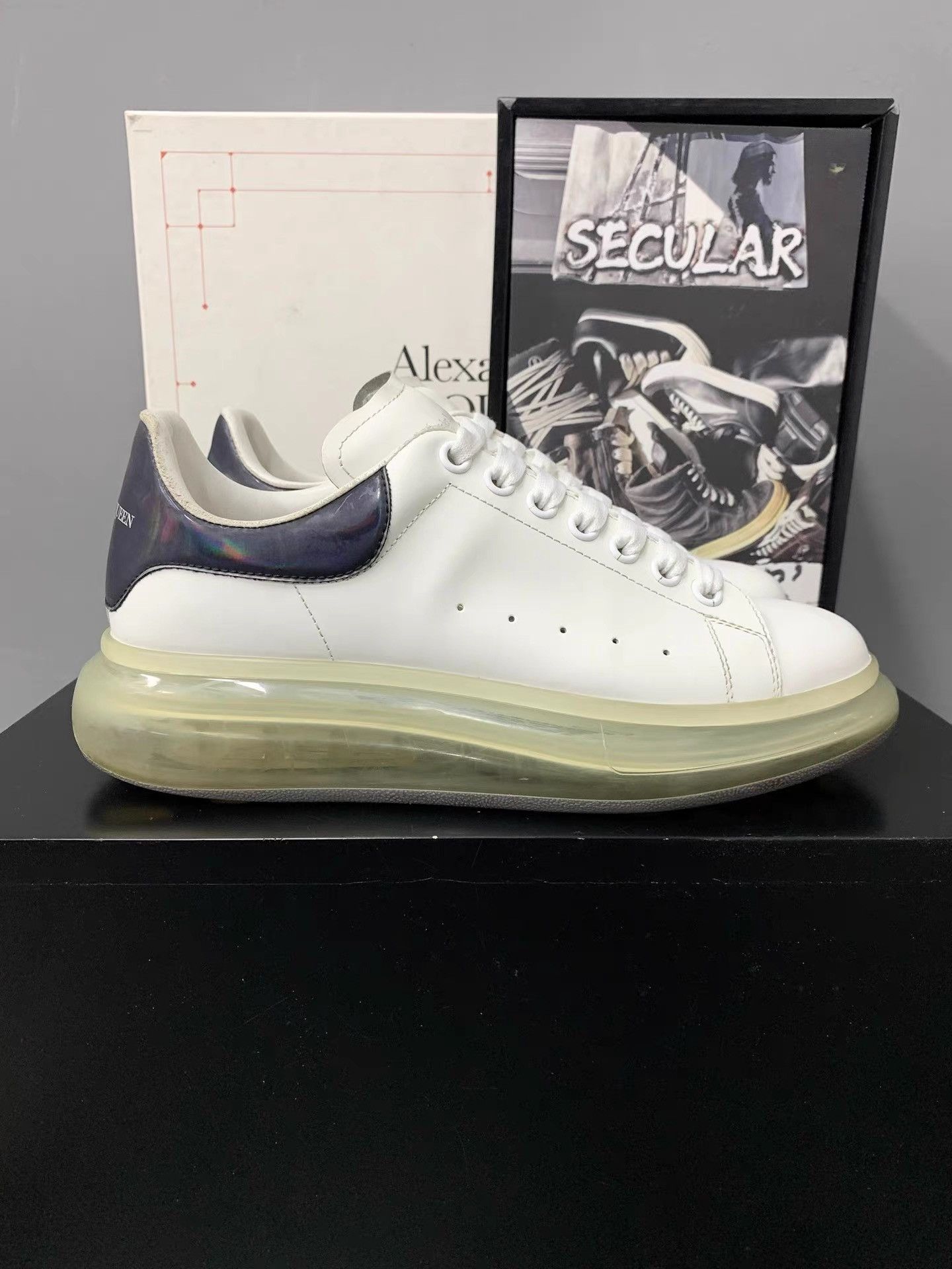Alexander McQueen Alexander McQueen Air Cushion White Sneakers K34 Size US 8 / EU 41 - 1 Thumbnail