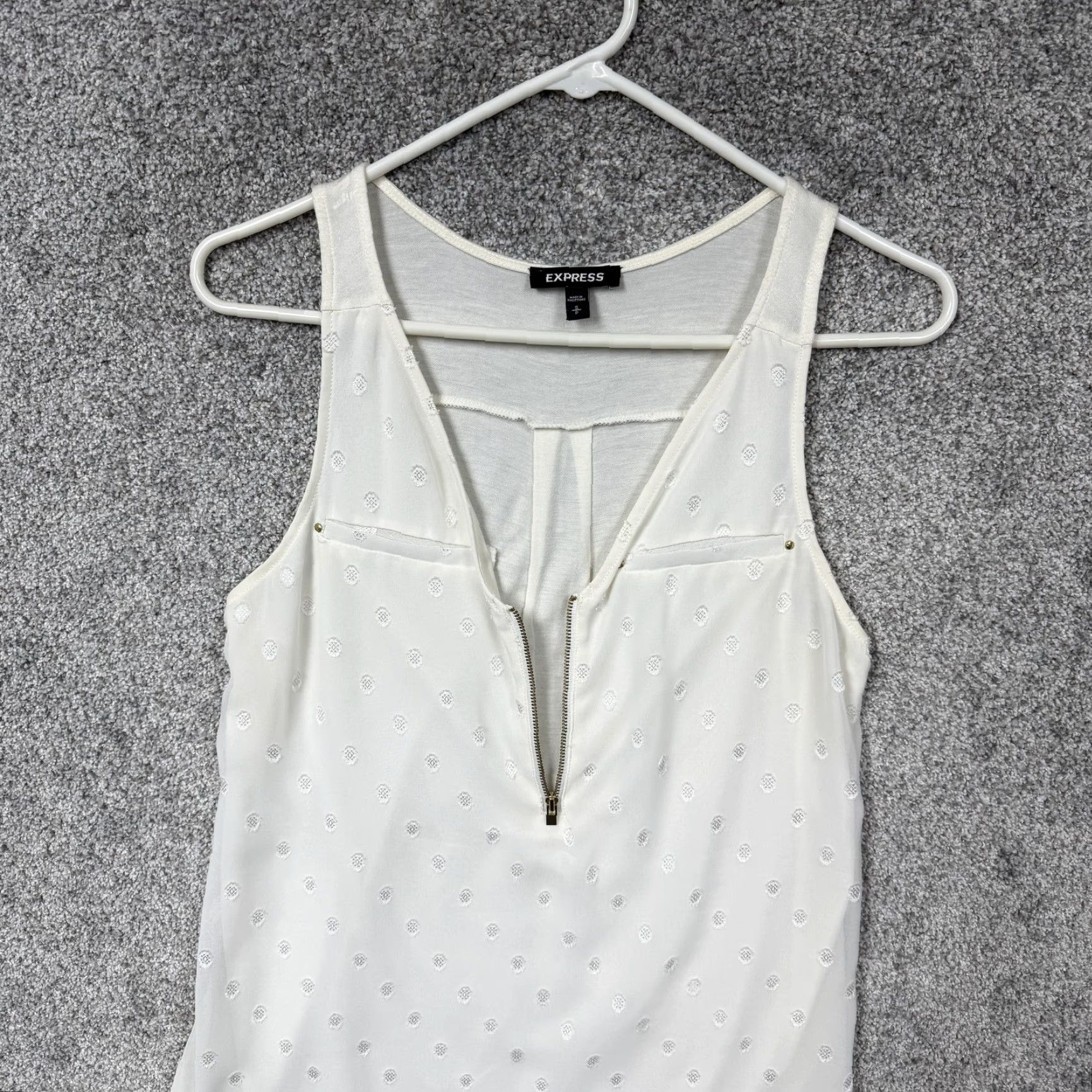 Express Express Tank Top Womens S/P White Polka Dot Zipper Studded V-Neck Tank Top, Petite, Sleeveless, Summer, Casual, Preppy Retro, Express Size S / US 4 / IT 40 - 5 Thumbnail