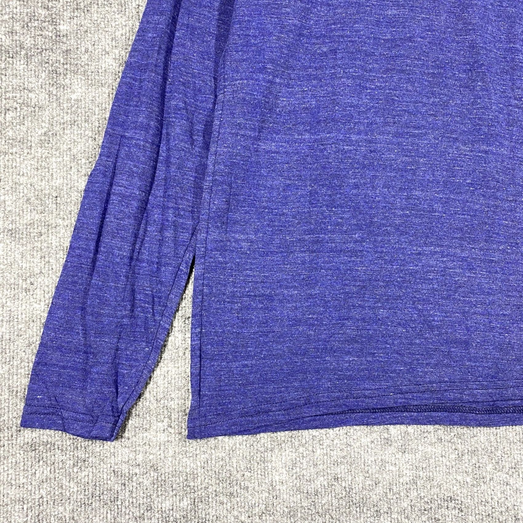 American Apparel Chinati Foundation T Shirt M Donald Judd Marfa Texas Long Sleeve V Neck NWT Blue Size US M / EU 48-50 / 2 - 3 Thumbnail