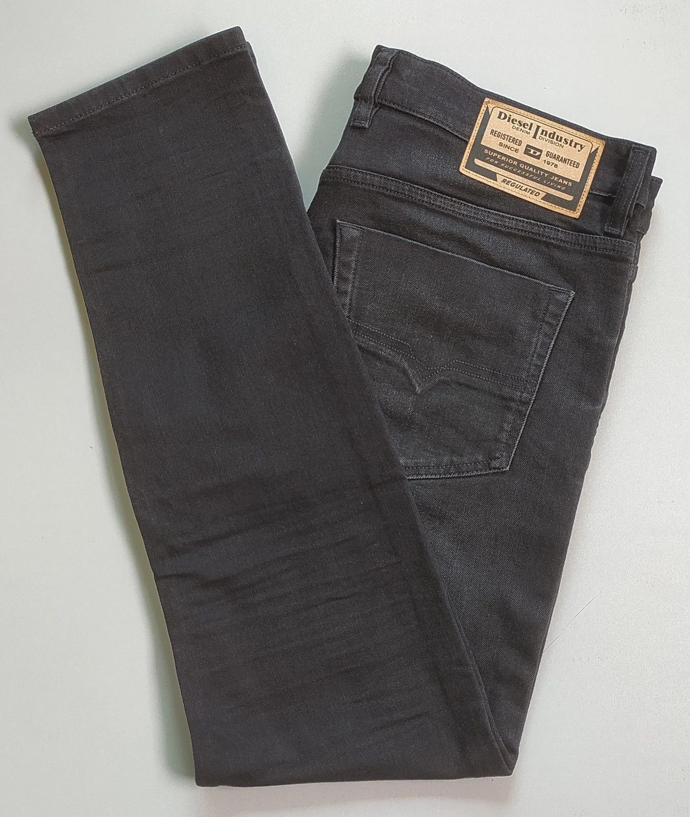 Diesel Diesel TEPPHAR-X L.30 MENS JEANS T/9779 Size US 34 / EU 50 - 12 Thumbnail
