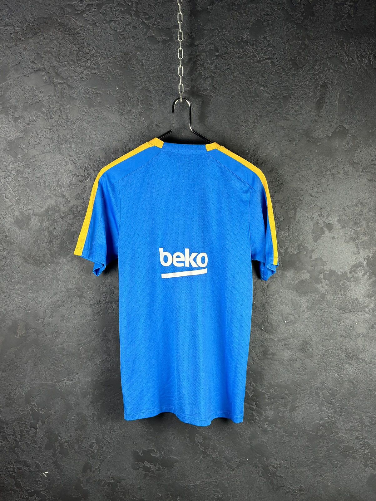 Nike NIKE FC BARCELONA 2015/2016 TRAINING SOCCER FOOTBALL JERSEY Size US M / EU 48-50 / 2 - 3 Thumbnail