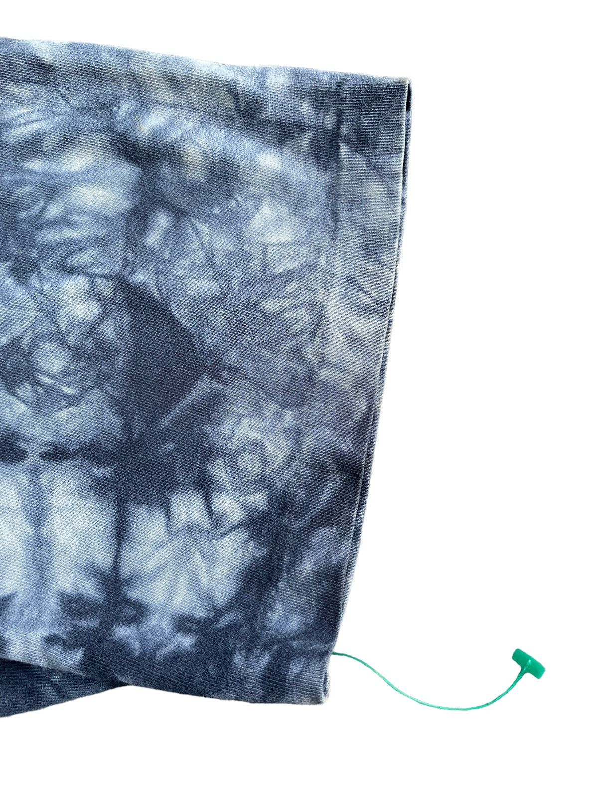 Band Tees Vintage & Rare 90’s The Who Liquid Blue Tie Dye Tshirt Size US M / EU 48-50 / 2 - 3 Thumbnail