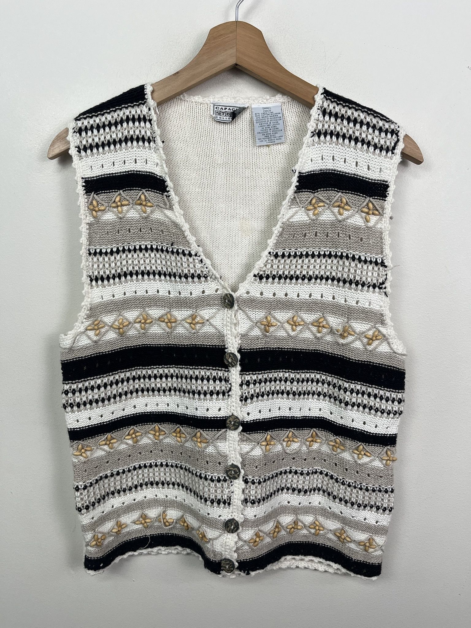 Other Vintage 1990s 3D Knit Sweater Vest 90s Cardigan Vest Size XS (S) Size US XS / EU 42 / 0 - 1 Thumbnail