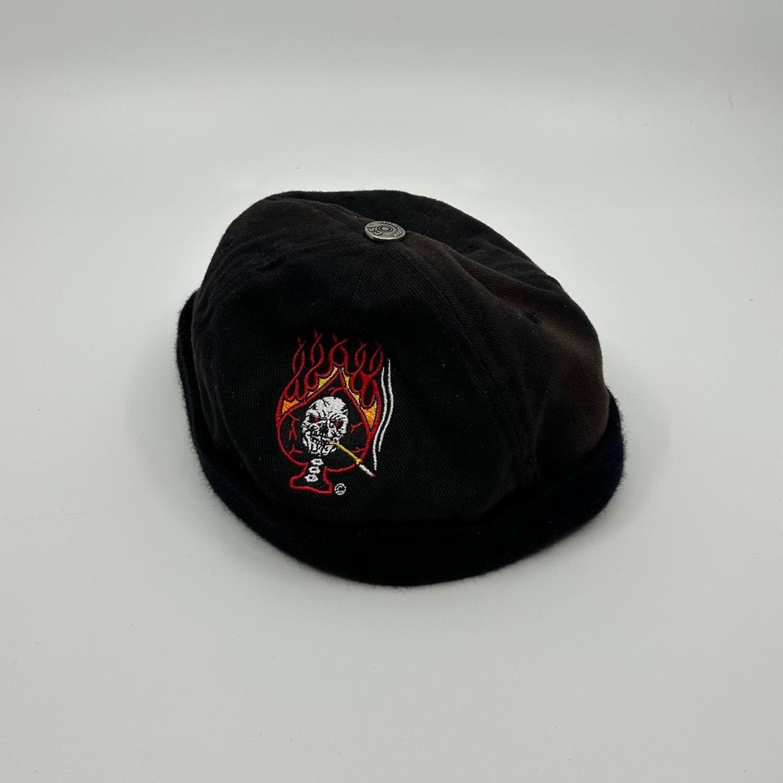 Other Y2K Black and red flame skull cap with no brim Size ONE SIZE - 1 Thumbnail