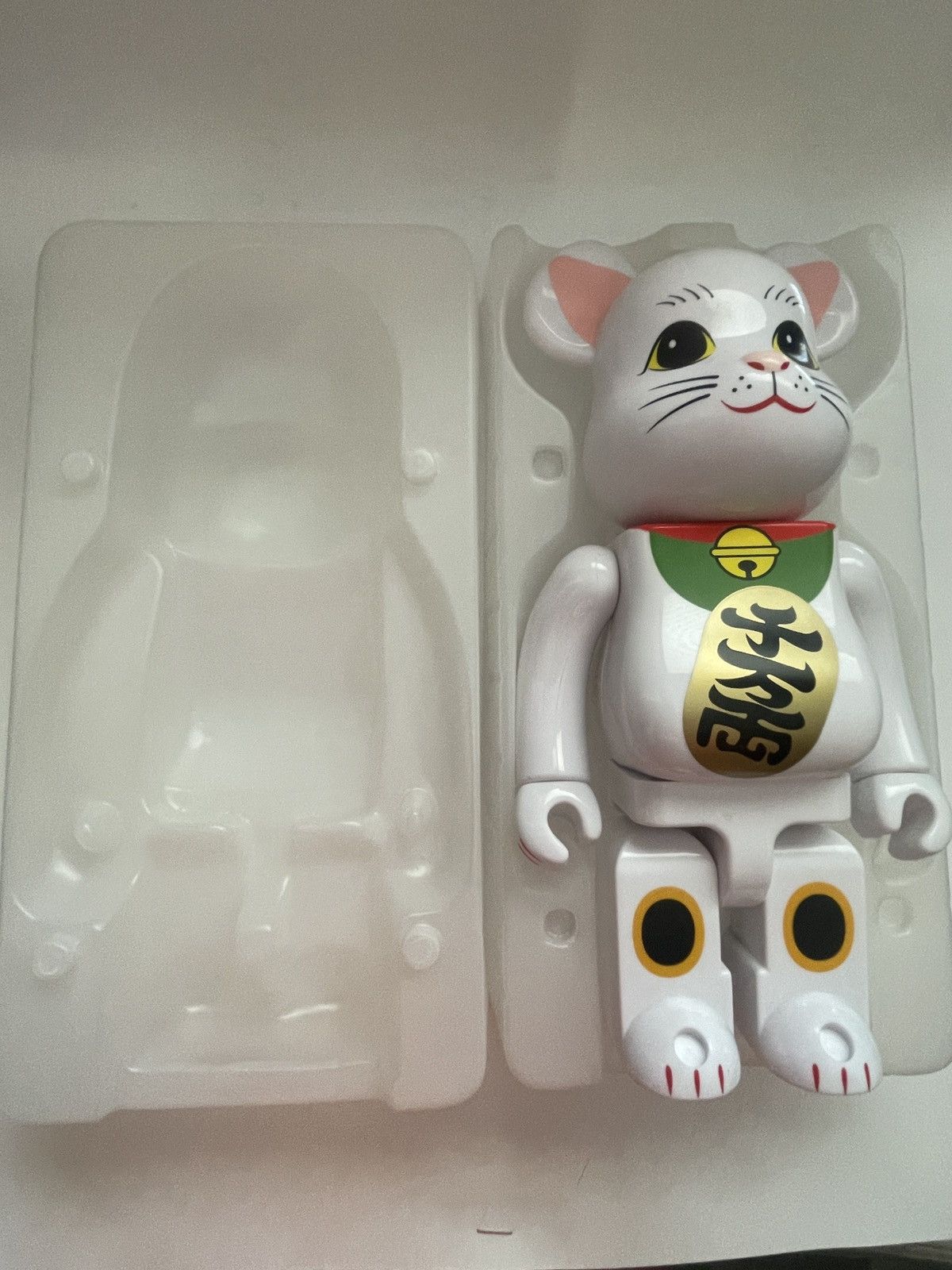 Medicom Toy bearbrick 400% lucky cat white 2012 japan medicom toy Size ONE SIZE - 14 Thumbnail