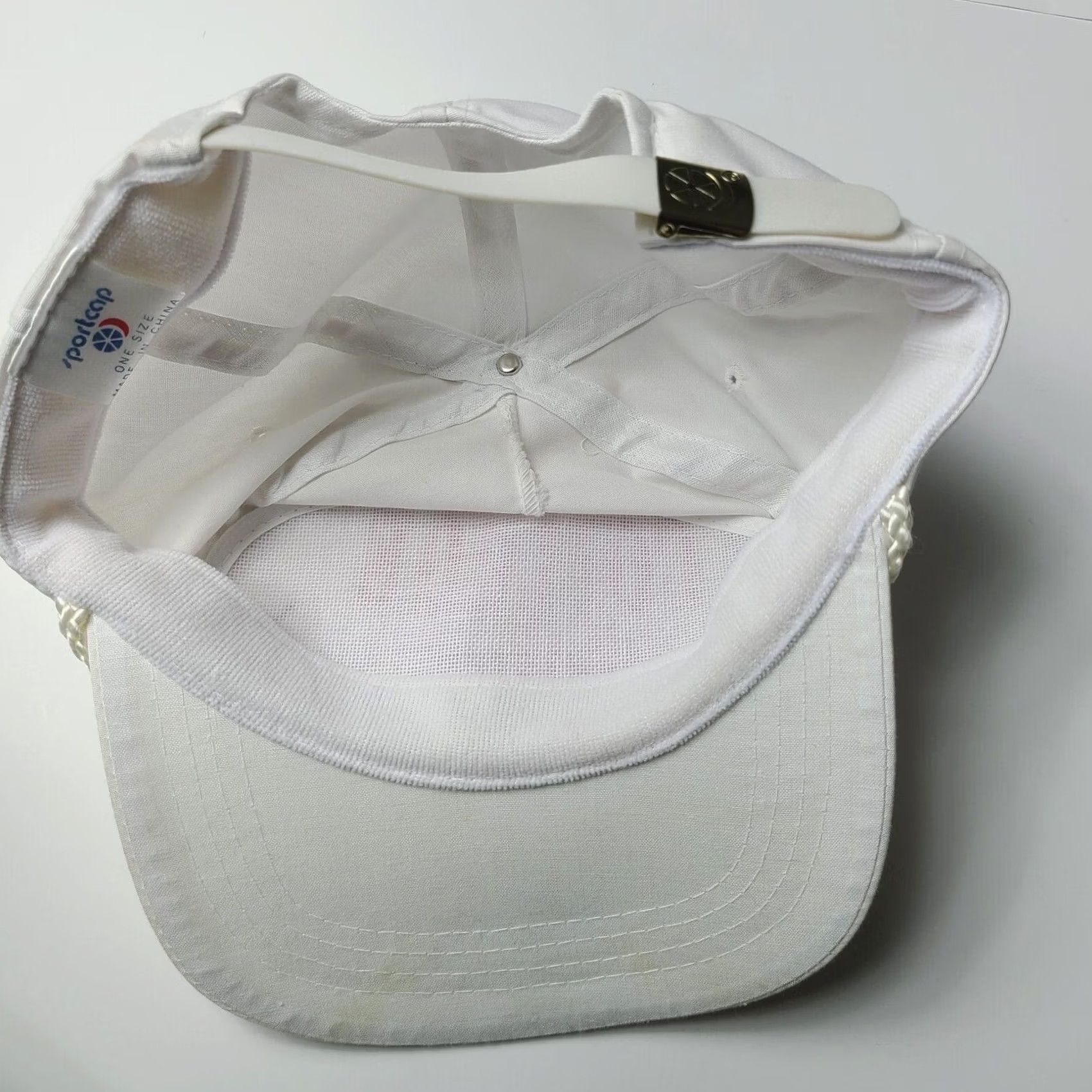 Vintage VINTAGE 1990’s College Bowl White Hat STRAPBACK SPORTCAP Rare Adult Mens Adjustable White Cap 90s College Sports Vintage Hat Size ONE SIZE - 3 Thumbnail