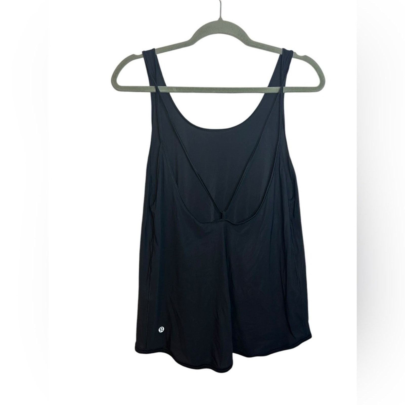 Lululemon Lululemon Black Strappy Flowy Active Tank Size M / US 6-8 / IT 42-44 - 1 Thumbnail