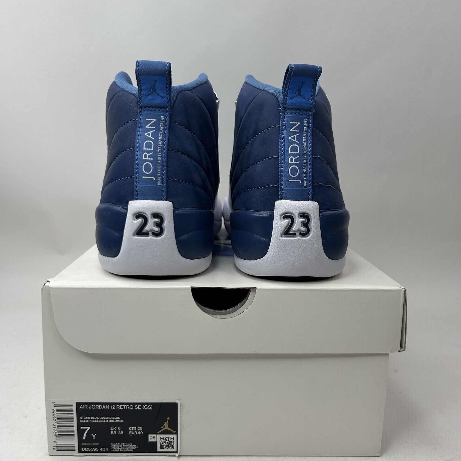 Jordan Brand Nike Air Jordan 12 Retro SE GS “Indigo/Legend Blue” 2023 Size US 8.5 / IT 38.5 - 4 Thumbnail