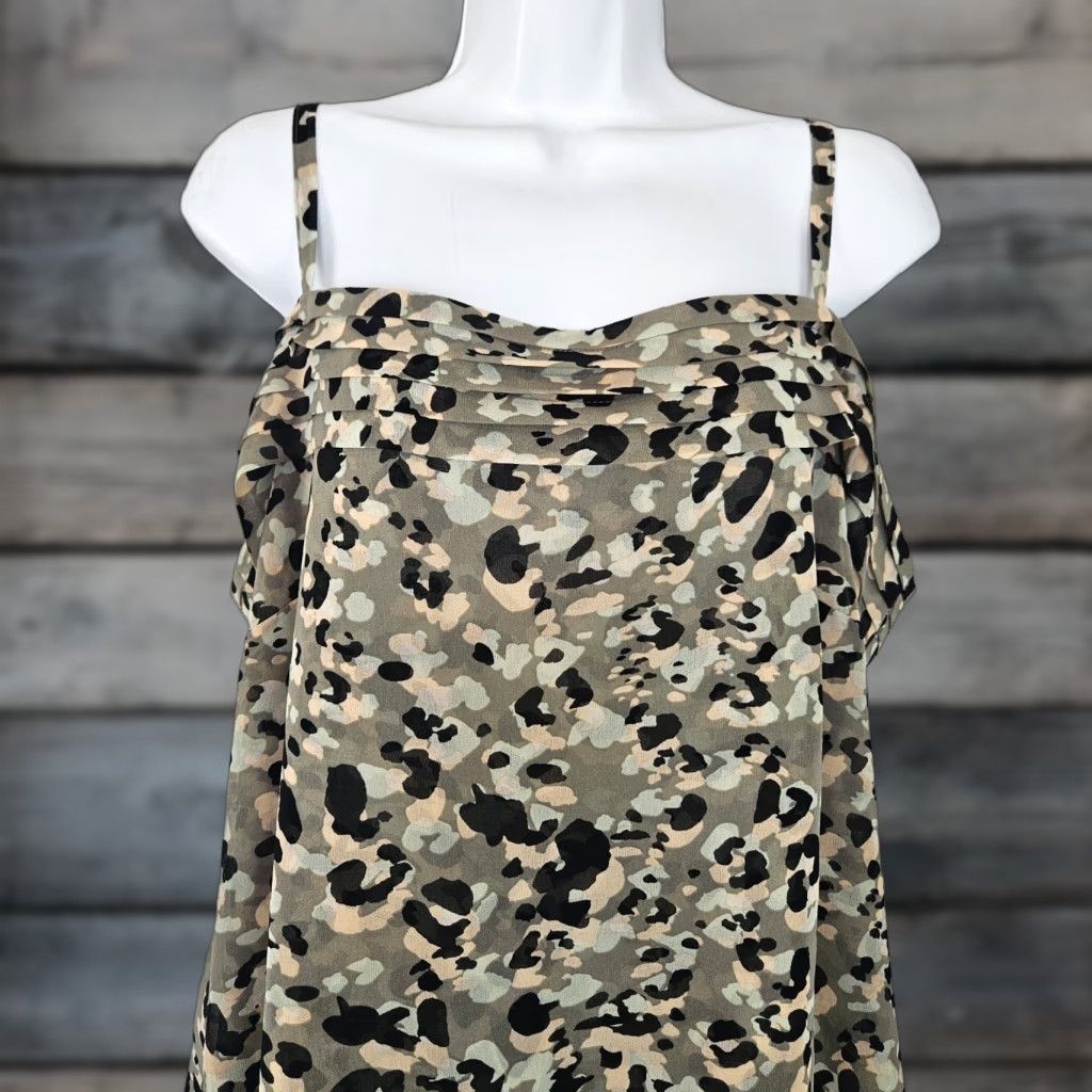 Vintage Cabi Blouse Shirt Womens XL Black Gray Camo Print Tiered Cold Shoulder Top Size XL / US 12-14 / IT 48-50 - 1 Thumbnail