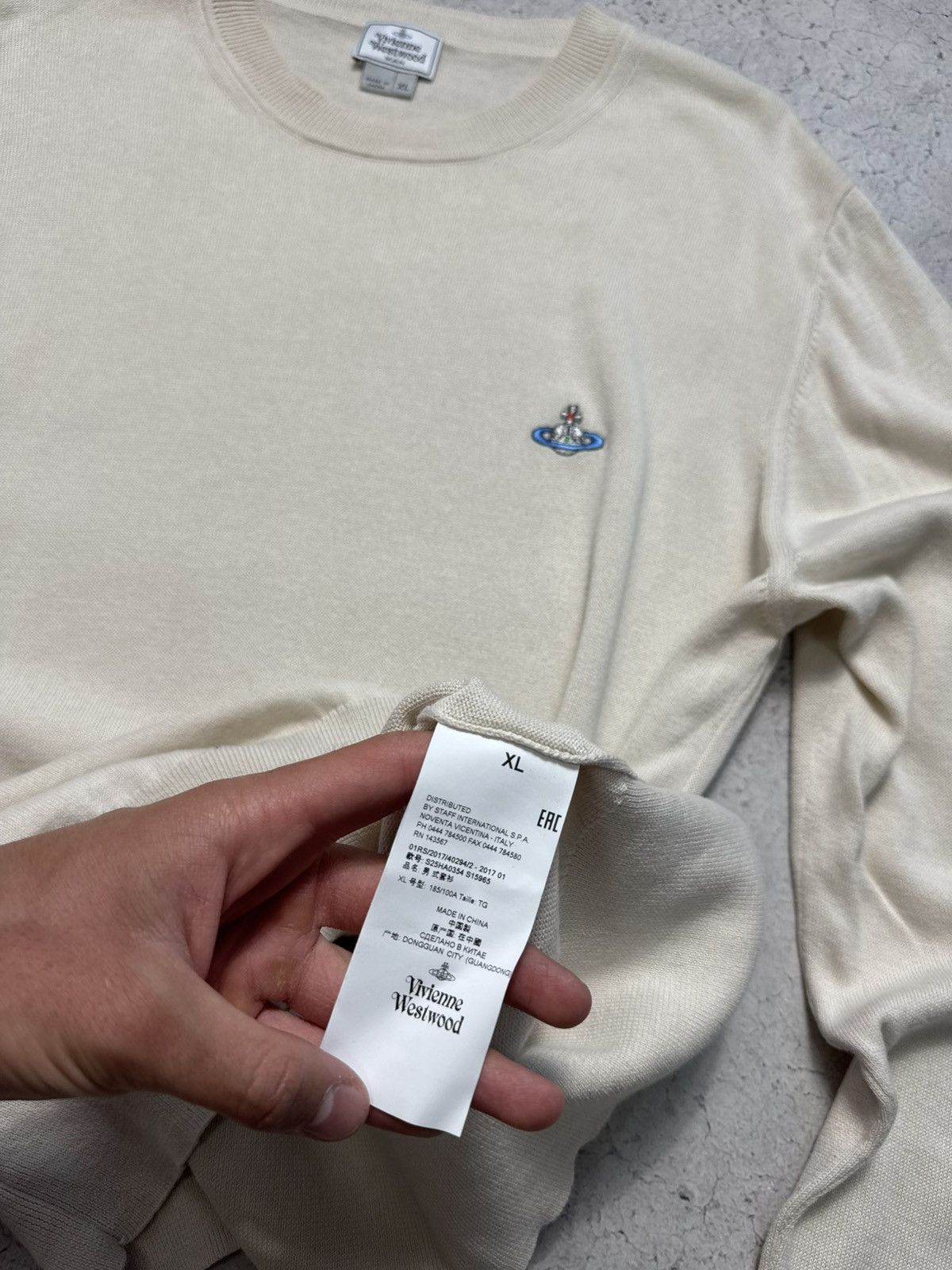 Vivienne Westwood Vivienne Westwood Luxury Sweater Size XL Size US XL / EU 56 / 4 - 9 Thumbnail