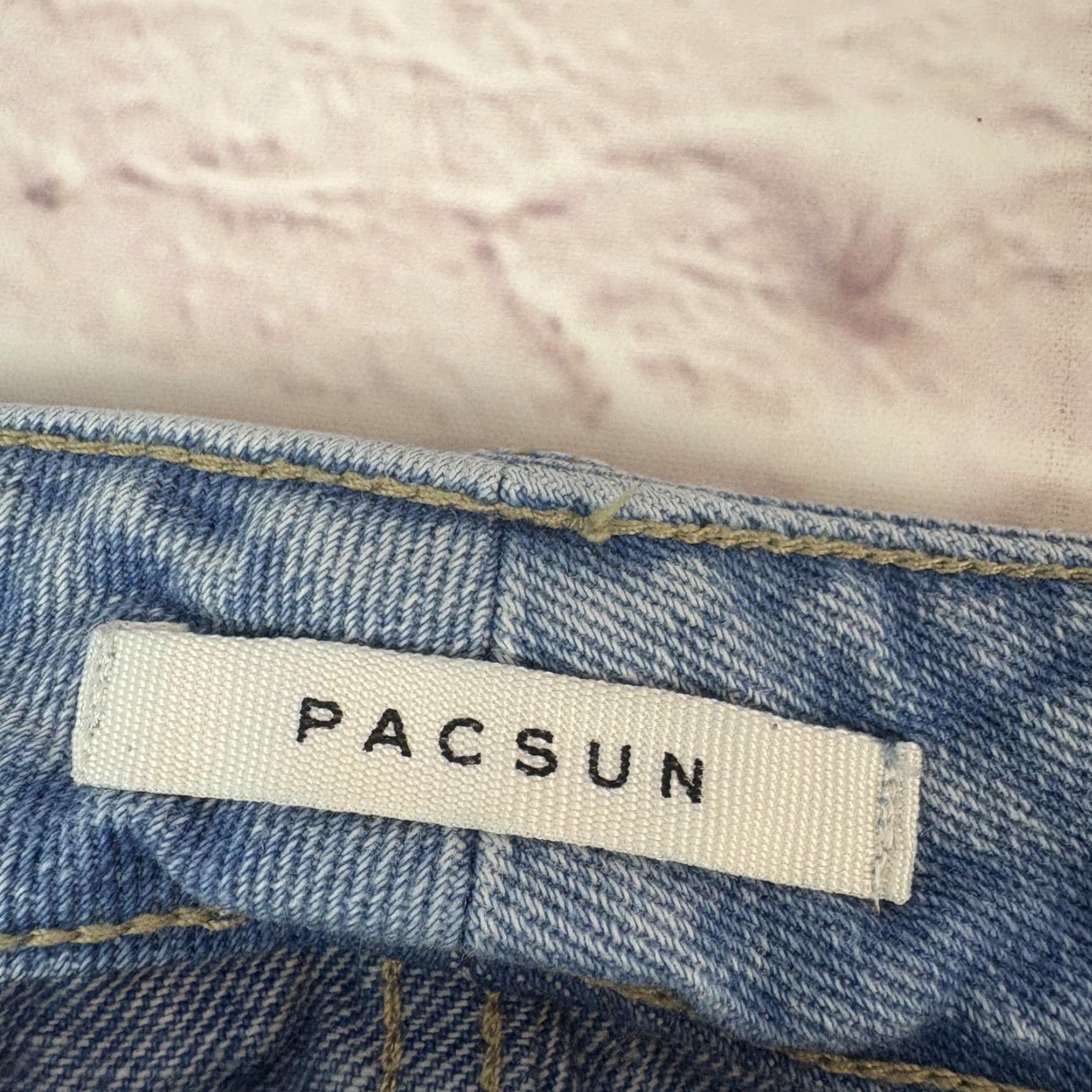 Pacsun VINTAGE? No, actually not vintage. PacSun Jeans Womens 25 Blue Mom Jean Distressed Ripped High Rise 26x26 Size 42" / US 20 - 6 Thumbnail