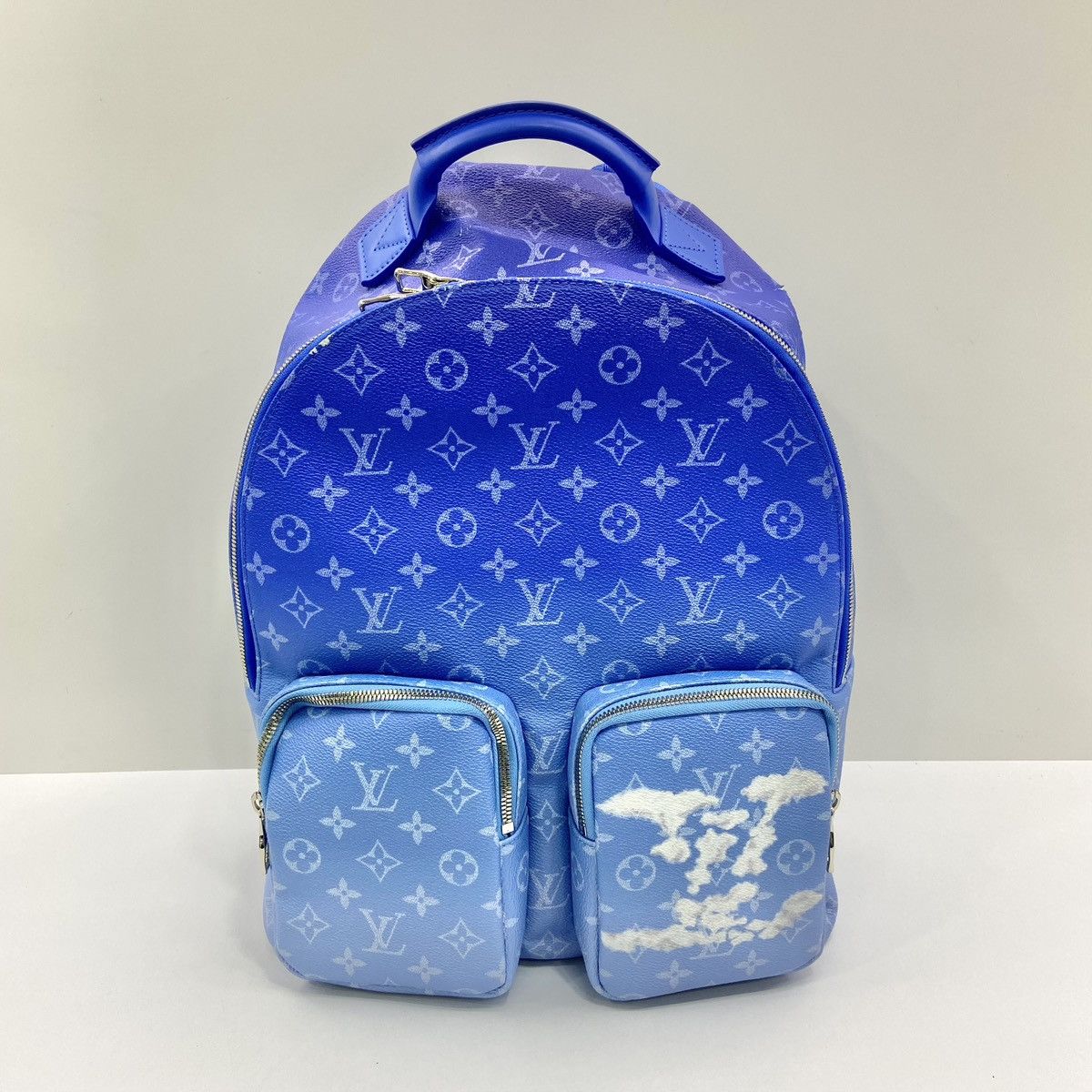 Louis Vuitton Authentic Louis Vuitton Clouds Monogram Multipocket Backpack Size ONE SIZE - 1 Thumbnail