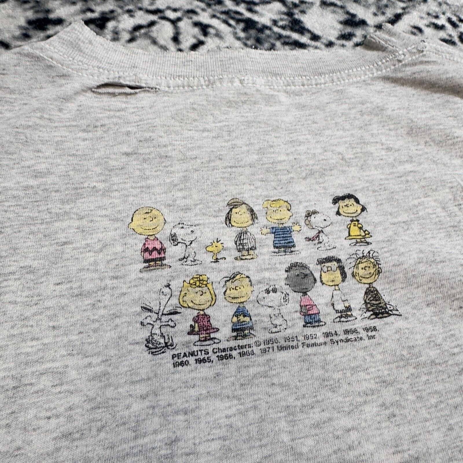 Vintage Gray Cotton T-Shirt Size L Snoopy 1971 Fashion Collectibl Size US L / EU 52-54 / 3 - 18 Thumbnail