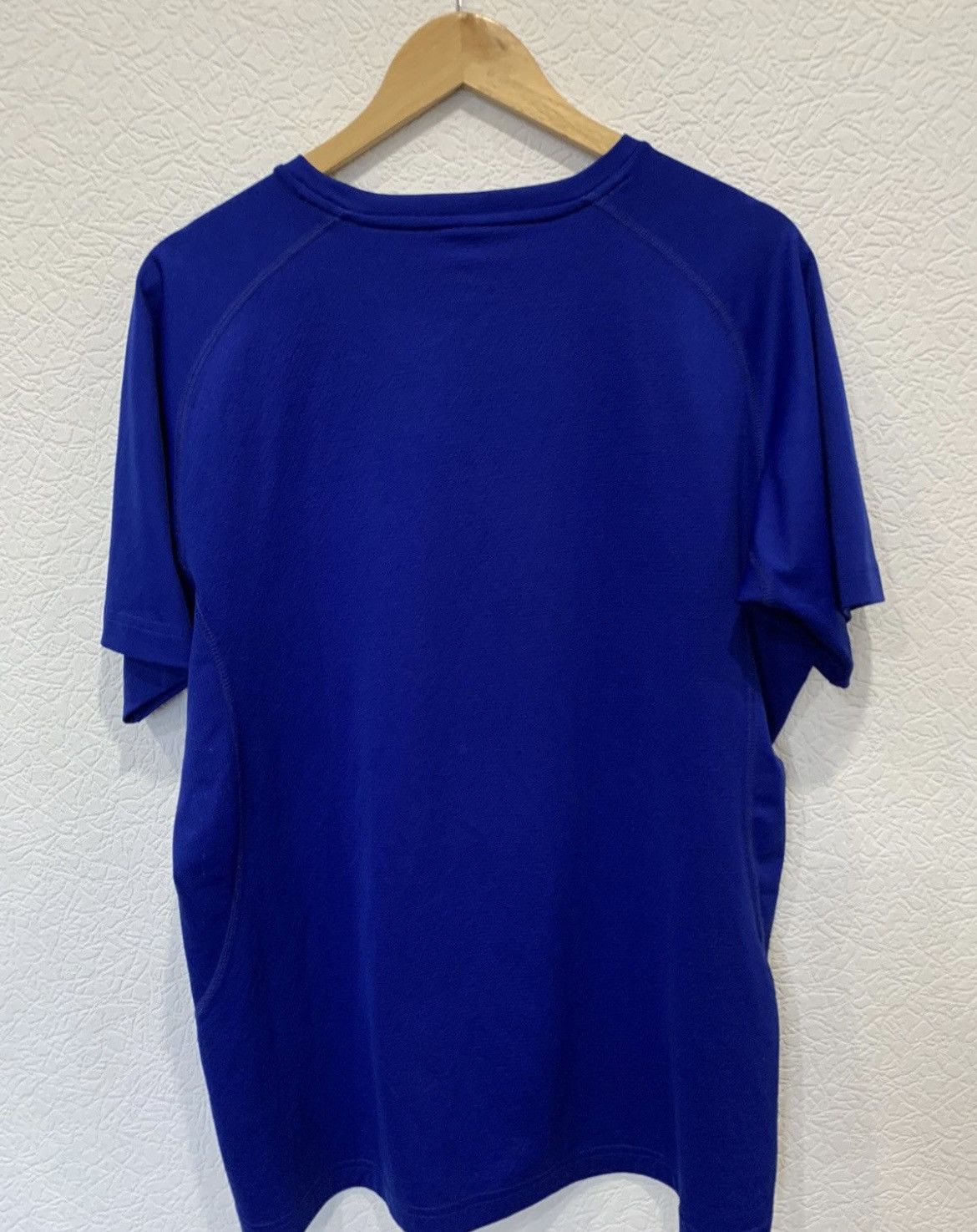 Le Coq Sportif EVERTON LE COQ SPORTIF 2010/2011 HOME KIT SOCCER JERSEY Size US L / EU 52-54 / 3 - 5 Thumbnail