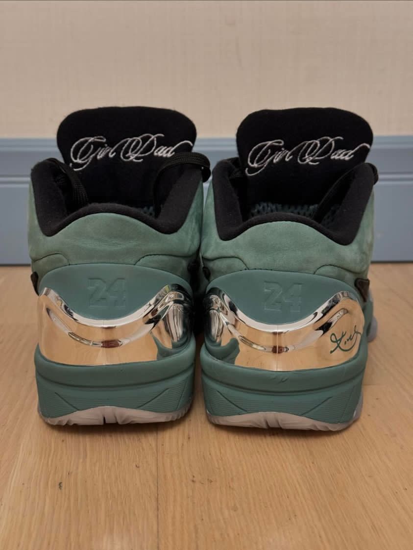 Nike Zoom Kobe 4 Protro ‘Girl Dad’ Size US 7 / EU 40 - 7 Thumbnail