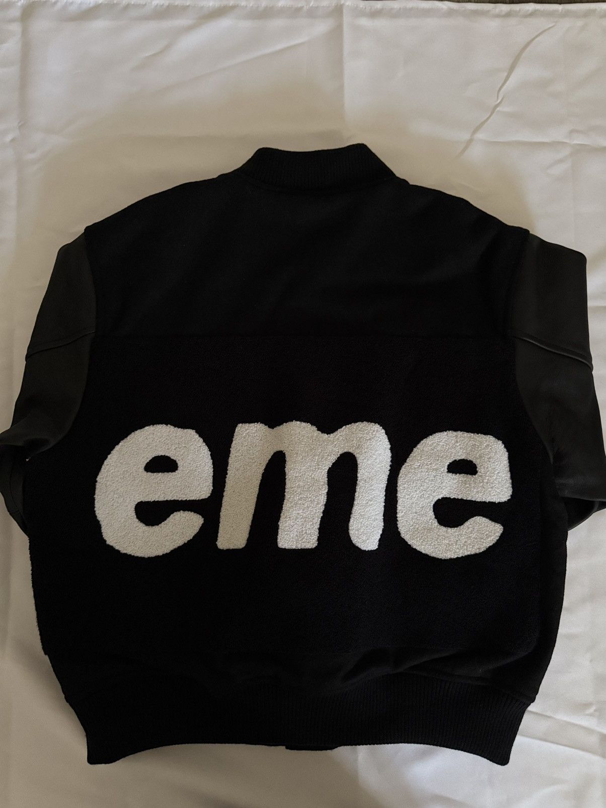 Supreme SUPREME Big Logo Chenille Varsity Jacket Size US S / EU 44-46 / 1 - 5 Thumbnail