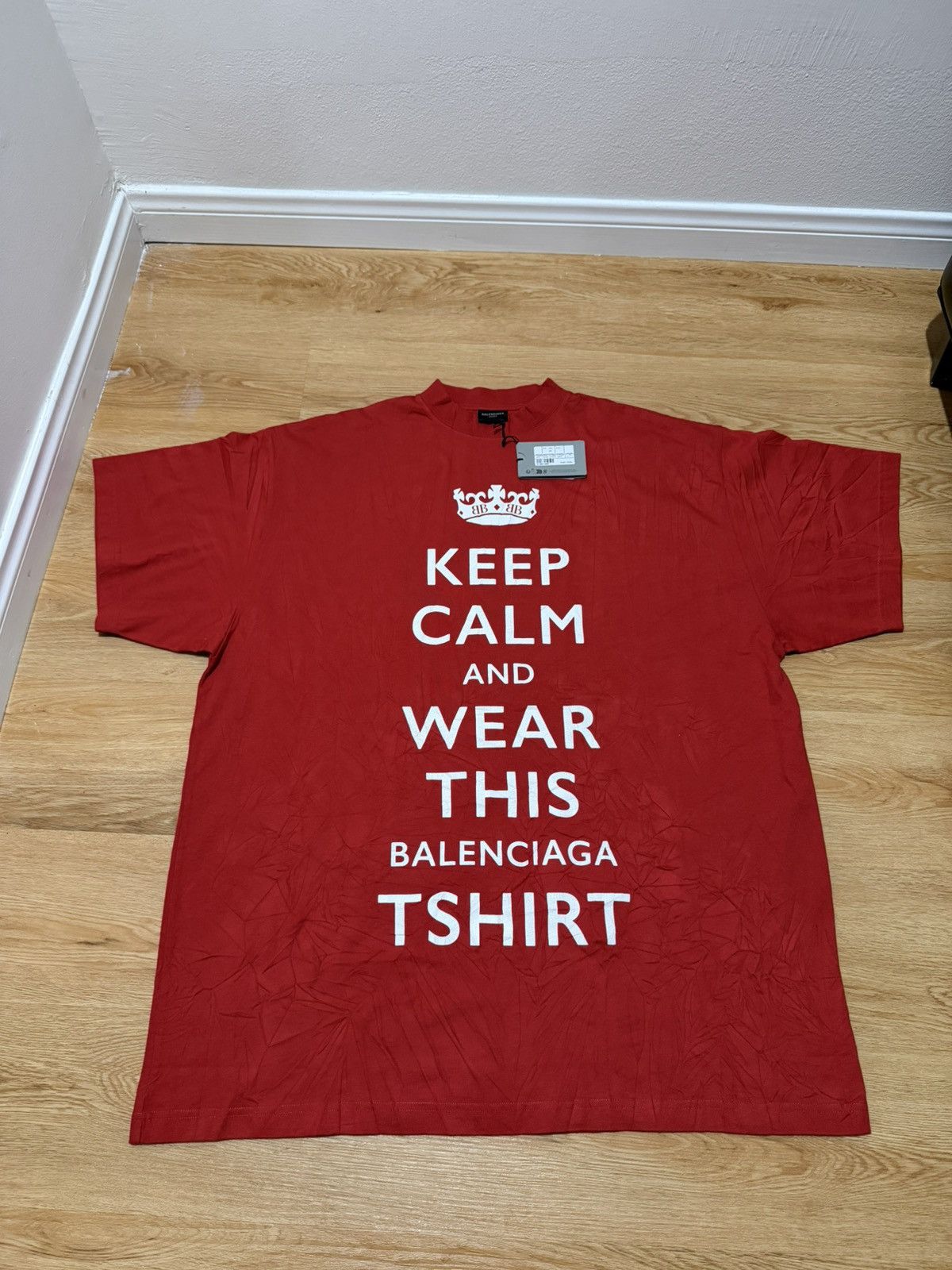 Balenciaga Balenciaga Keep Calm T shirt Red Size US XL / EU 56 / 4 - 1 Thumbnail