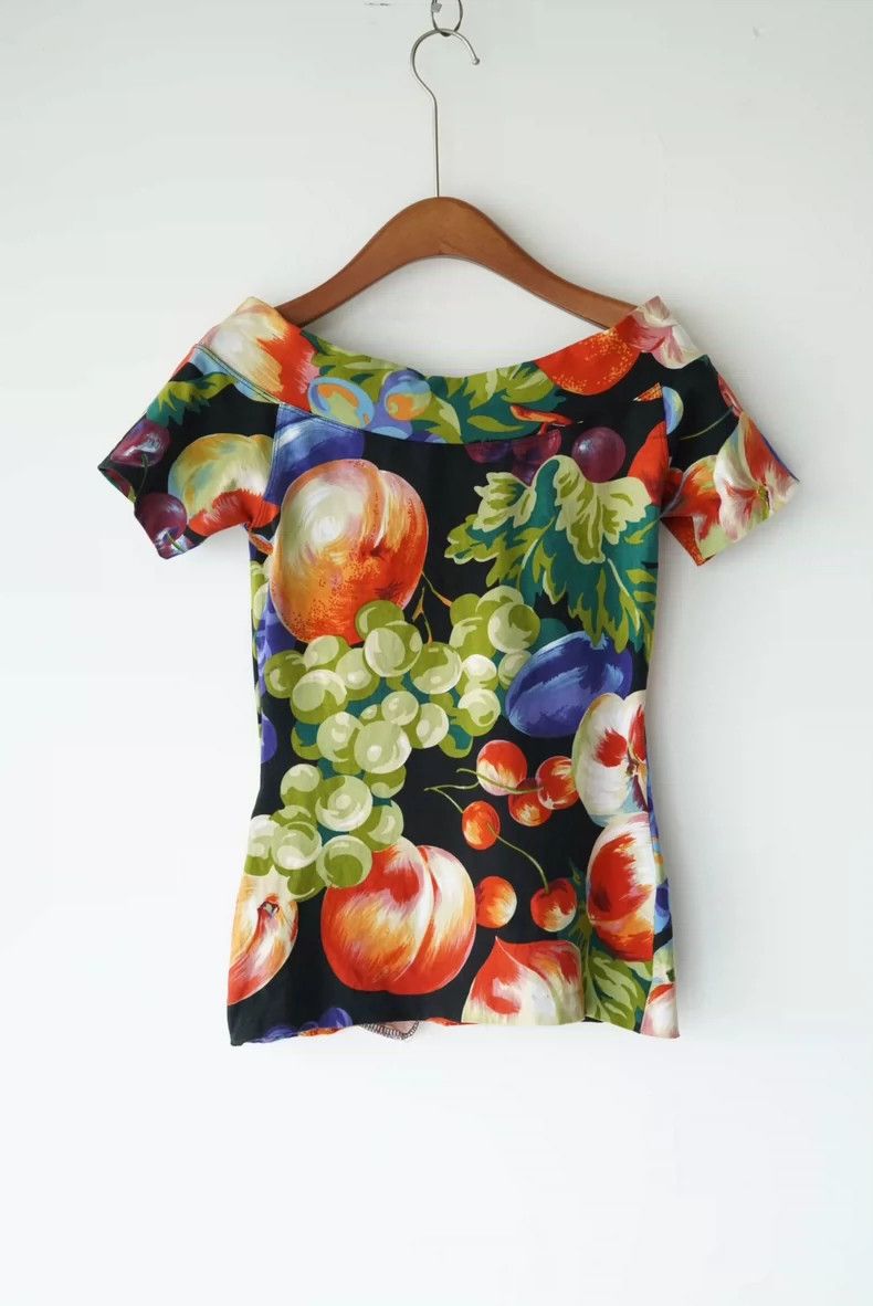 Kenzo KENZO In the 1980s, a fruit shirt was worn by one man Size XS / US 0-2 / IT 36-38 - 2 Thumbnail