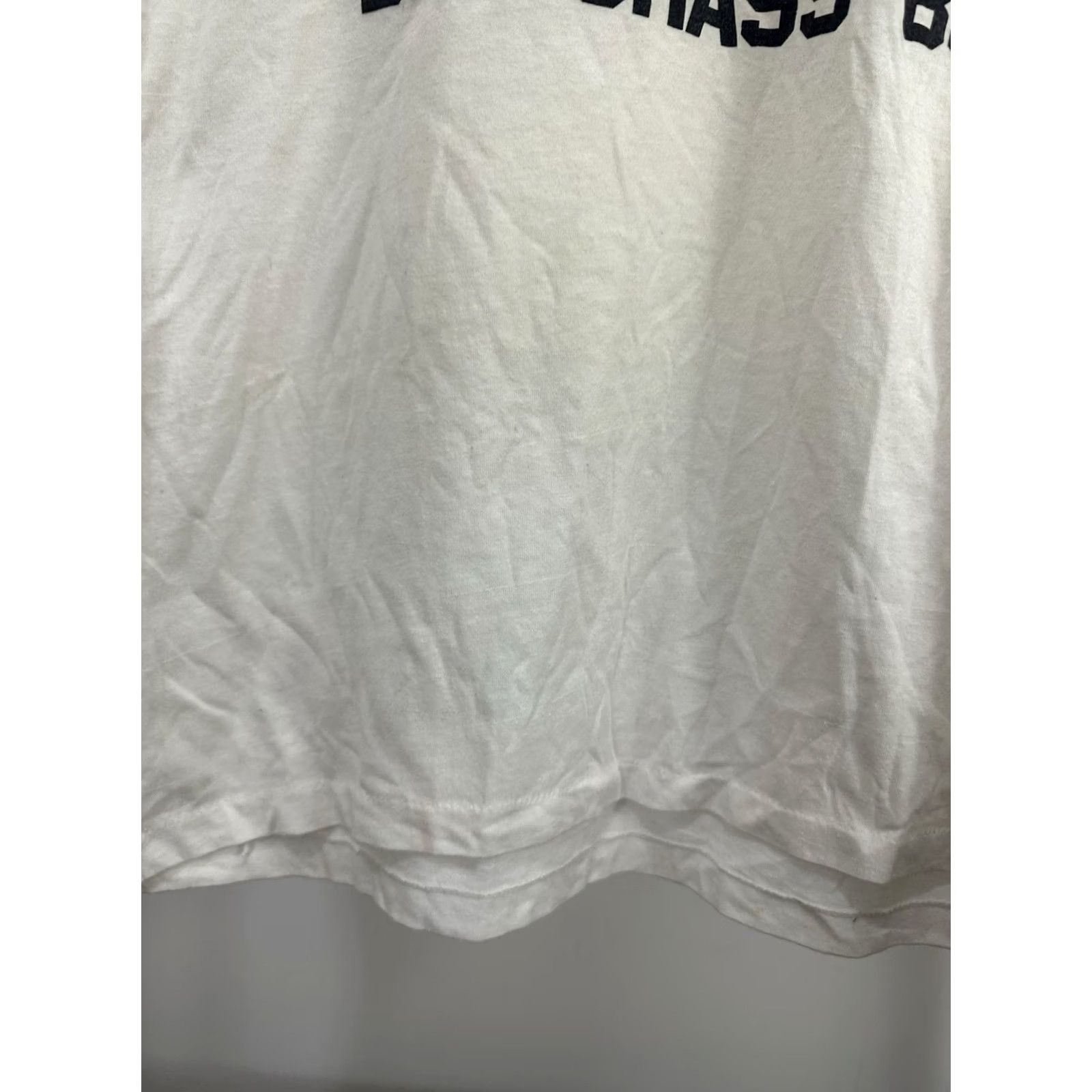 Vintage VTG 80s John Henry Plug Tobacco Bluegrass 1986 Ringer Paper Thin T-Shirt Size L Shirt Mens White Nike Size US L / EU 52-54 / 3 - 6 Thumbnail