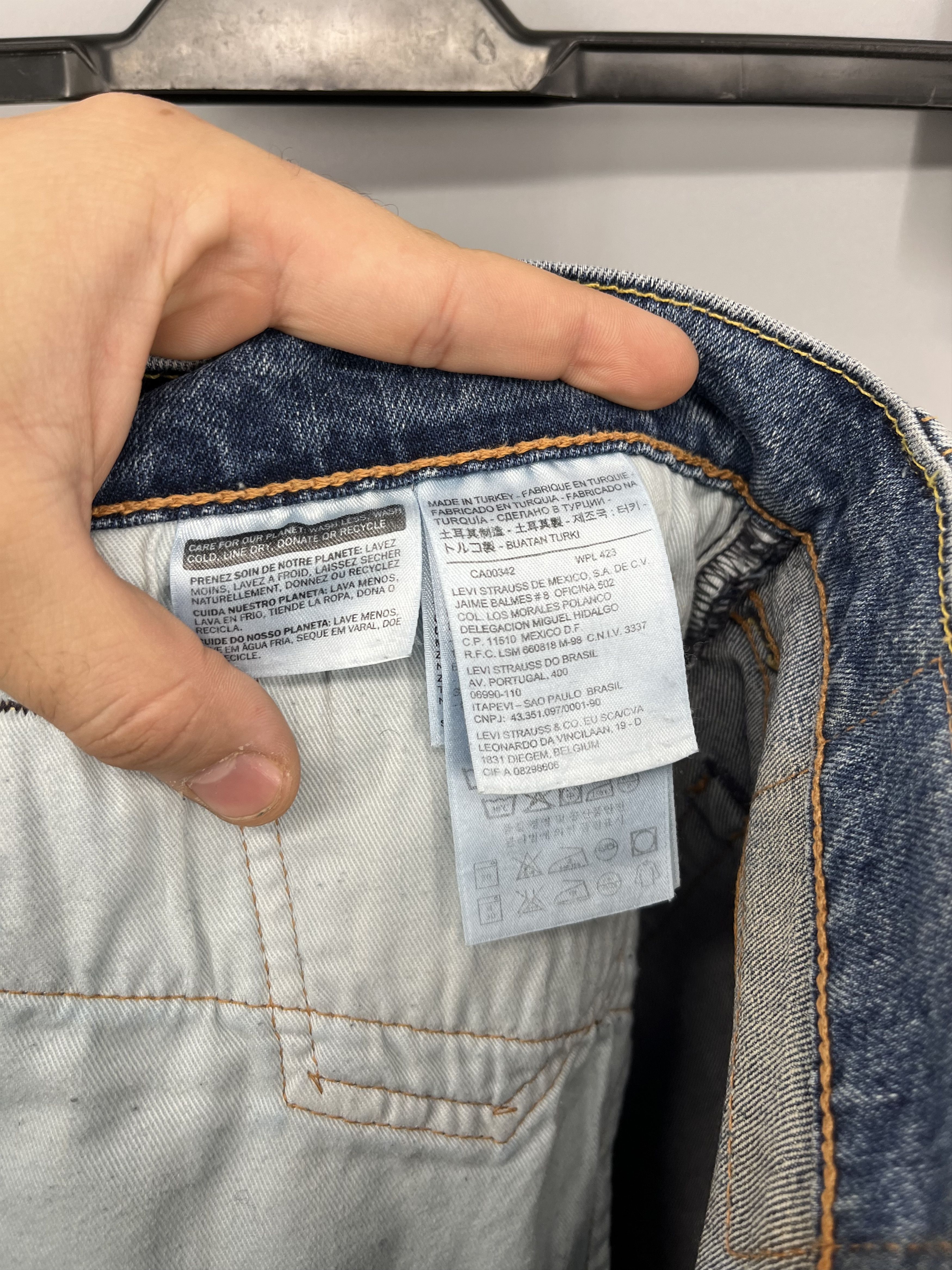 Levi's Vintage Levi's 511 Blue Denim Jeans Size 32 x 32 Size US 32 / EU 48 - 14 Thumbnail