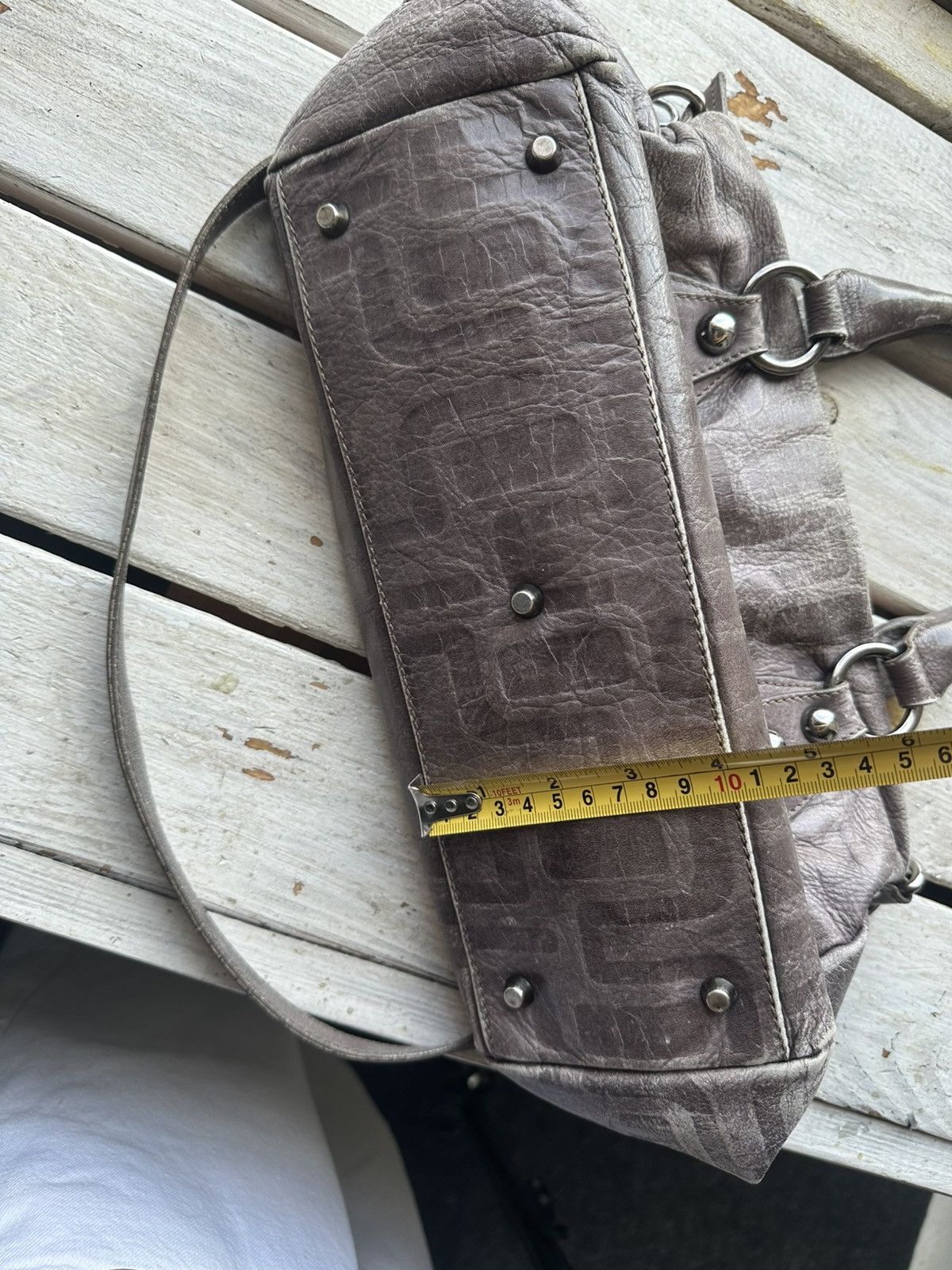 Japanese Brand 🚨Y2K AVANT-GARDE 🚨mesh silver Japan style hand bag Y2K 90s Size ONE SIZE - 15 Thumbnail