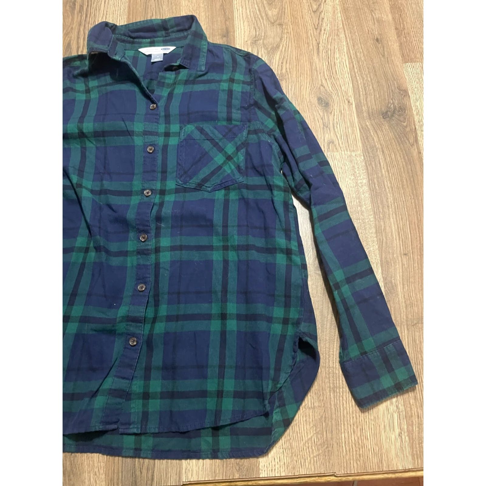 Old Navy Old Navy Shirt Women’s Medium Blue Green Plaid Button Up The Classic Shirt, Casual, Long Sleeve, Collared, Regular Fit, Free Return, 60s? Size M / US 6-8 / IT 42-44 - 4 Thumbnail