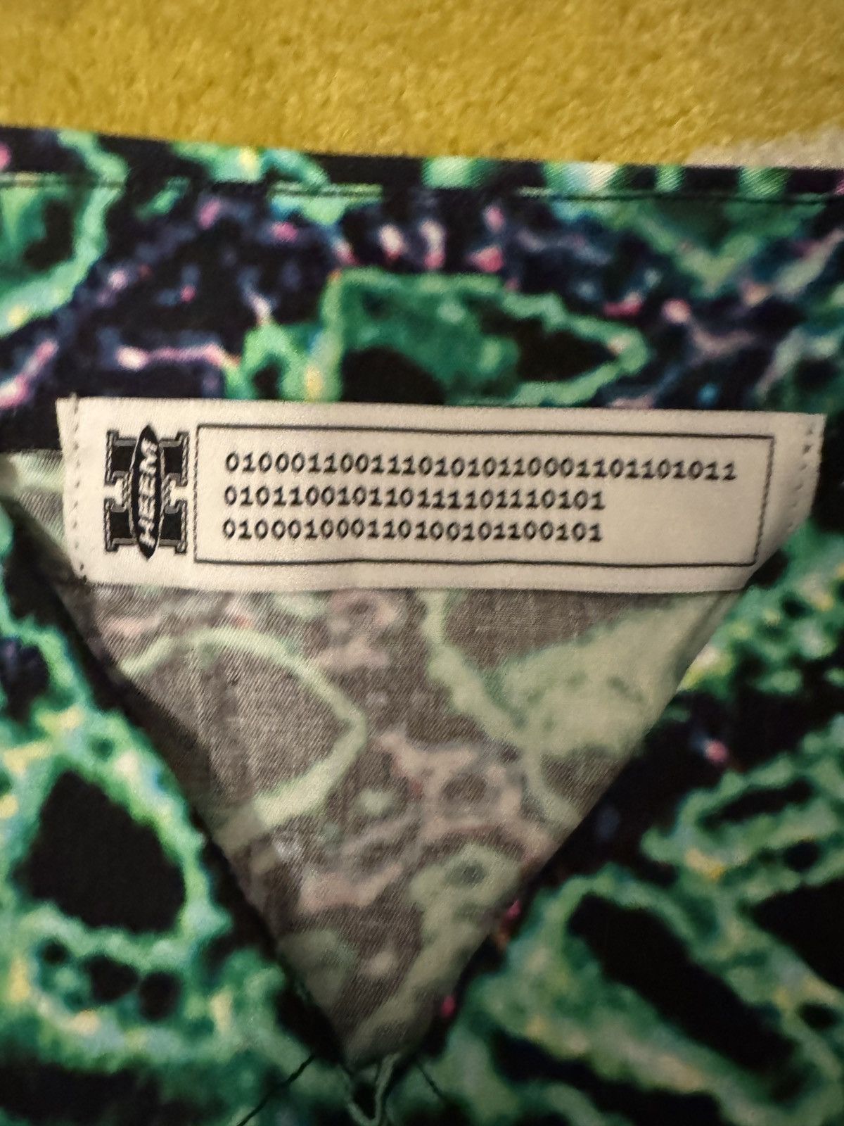 Other HEEM GREEN PRINT SHIRT Size US L / EU 52-54 / 3 - 2 Thumbnail