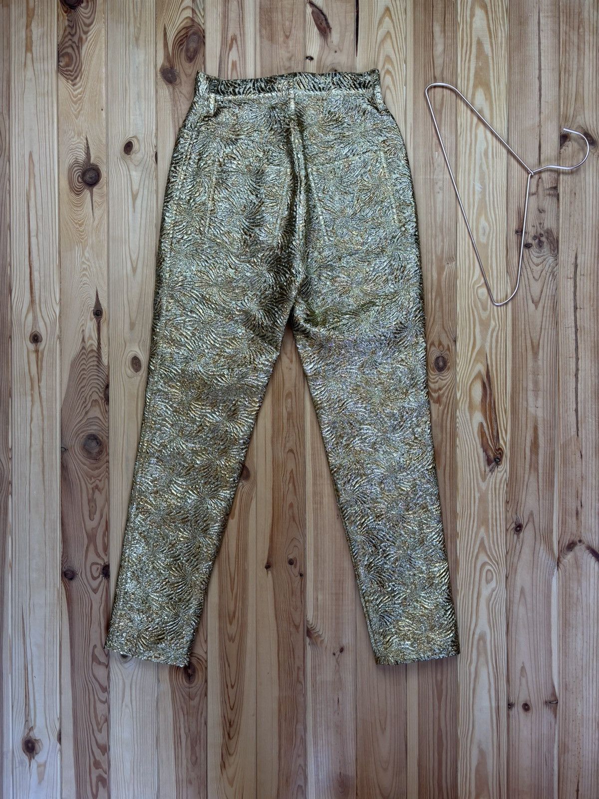 Maison Margiela Maison Margiela Metallic Gold Textured Trousers Size 27" / US 4 / IT 40 - 2 Thumbnail