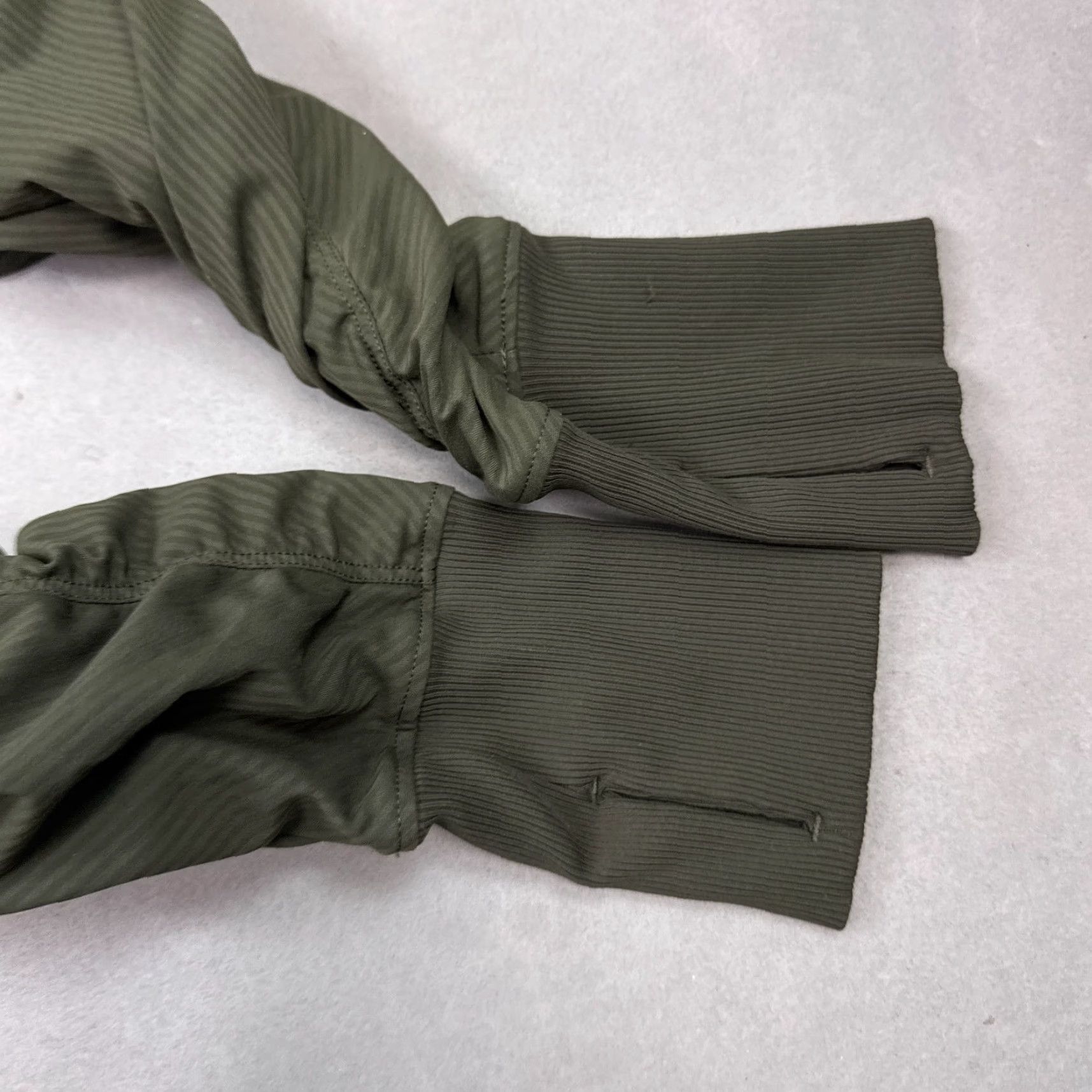 Lululemon Lululemon Jacket Womens 9 Green Dance Studio Reversible Hoodie Train Running Gym Shirt Size S / US 4 / IT 40 - 7 Thumbnail
