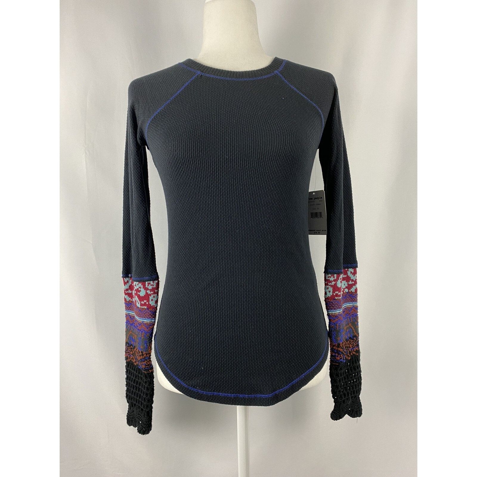 Free People FREE PEOPLE Black Thermal In The Mix Cuf Top Size XS A002074 Size XS / US 0-2 / IT 36-38 - 2 Thumbnail