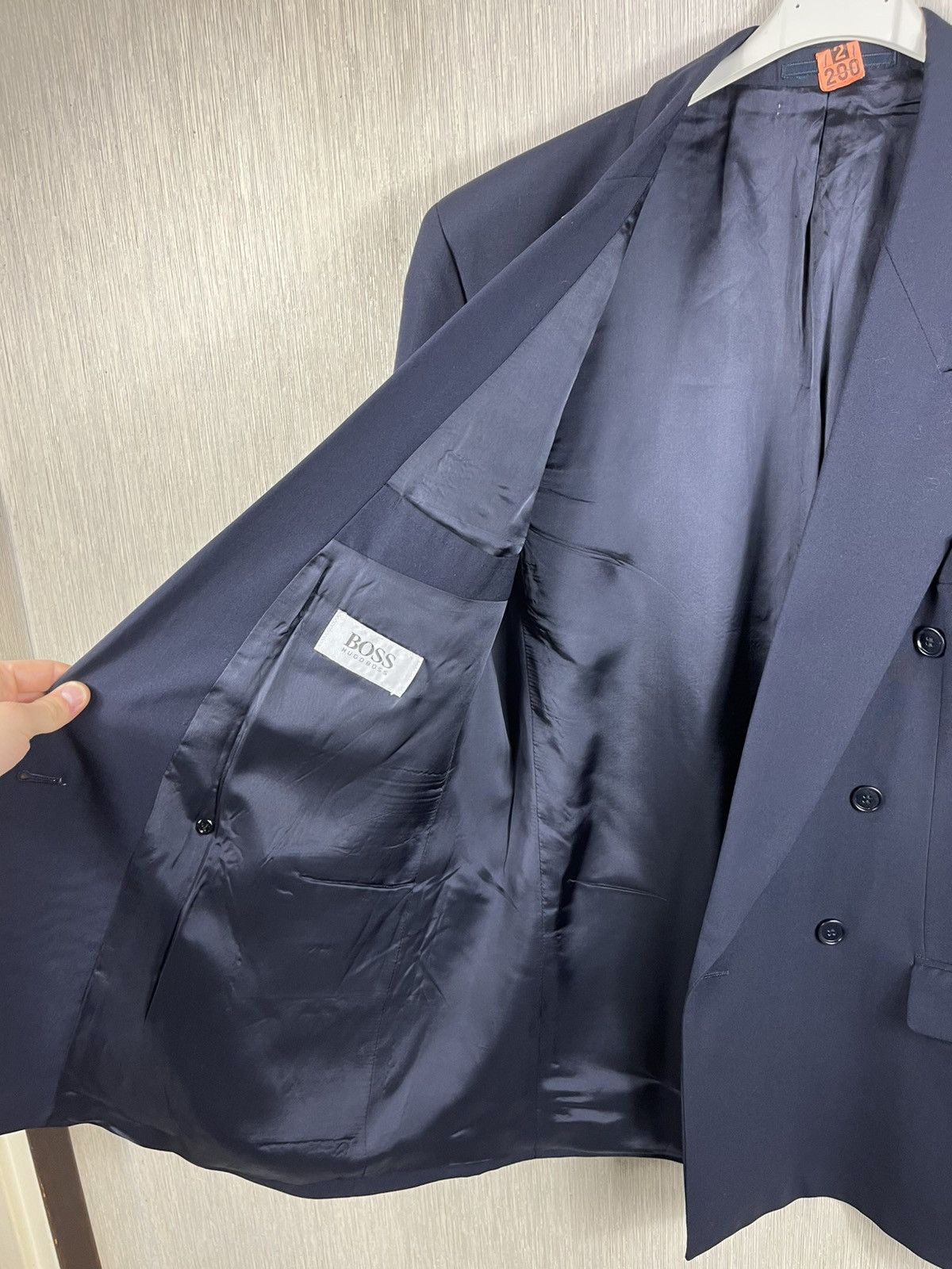 Hugo Boss × Vintage Vintage Hugo Boss wool navy blazer double-breasted jacket Size US M / EU 48-50 / 2 - 15 Thumbnail