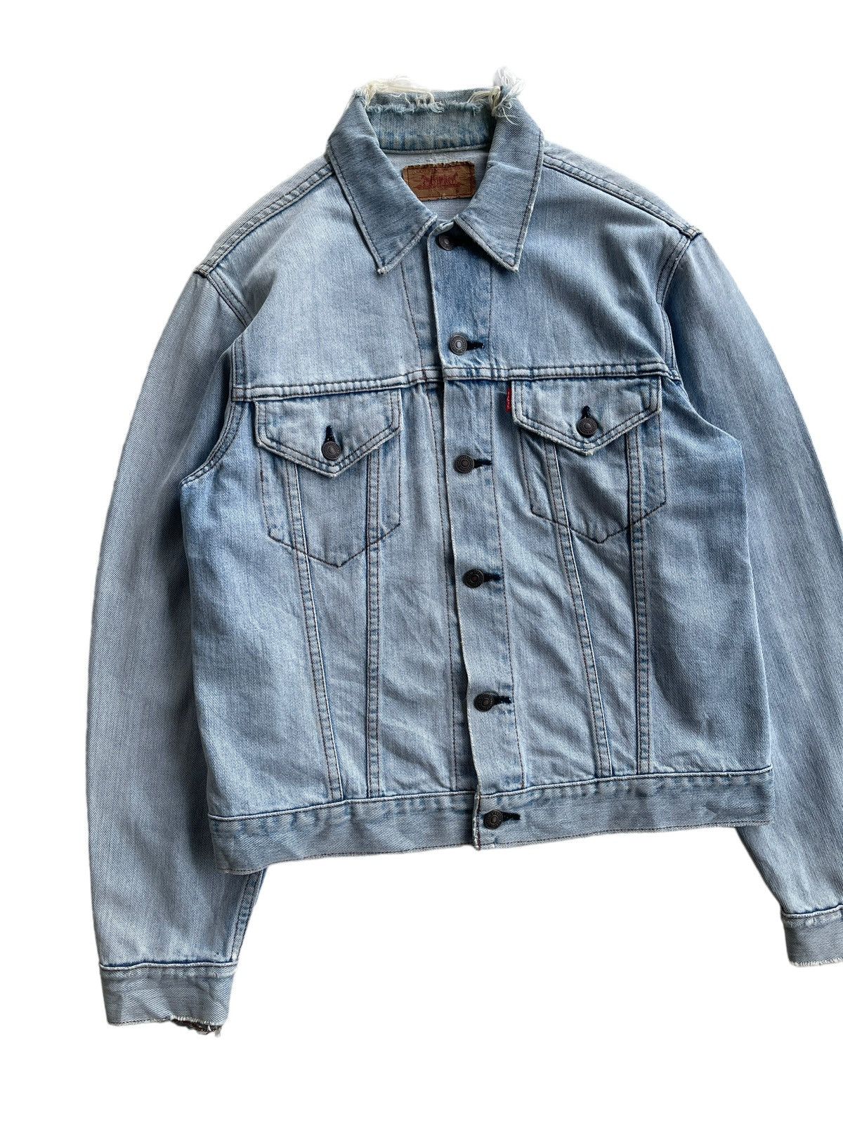 Levi's Vintage Clothing Vintage Levis J02 Distressed Trucker Denim Jacket Size US M / EU 48-50 / 2 - 4 Thumbnail