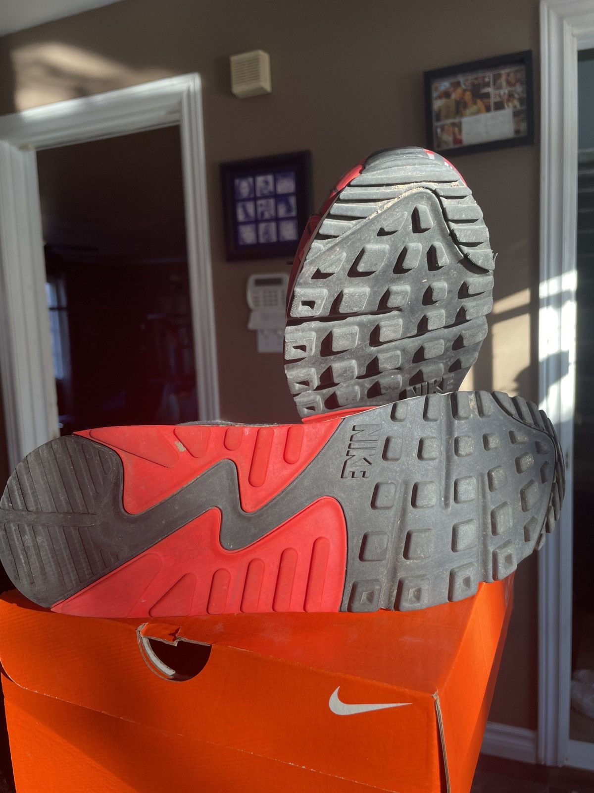 Nike Nike Air Max 90 ‘we love Nike’ Size US 11.5 / EU 44-45 - 3 Thumbnail