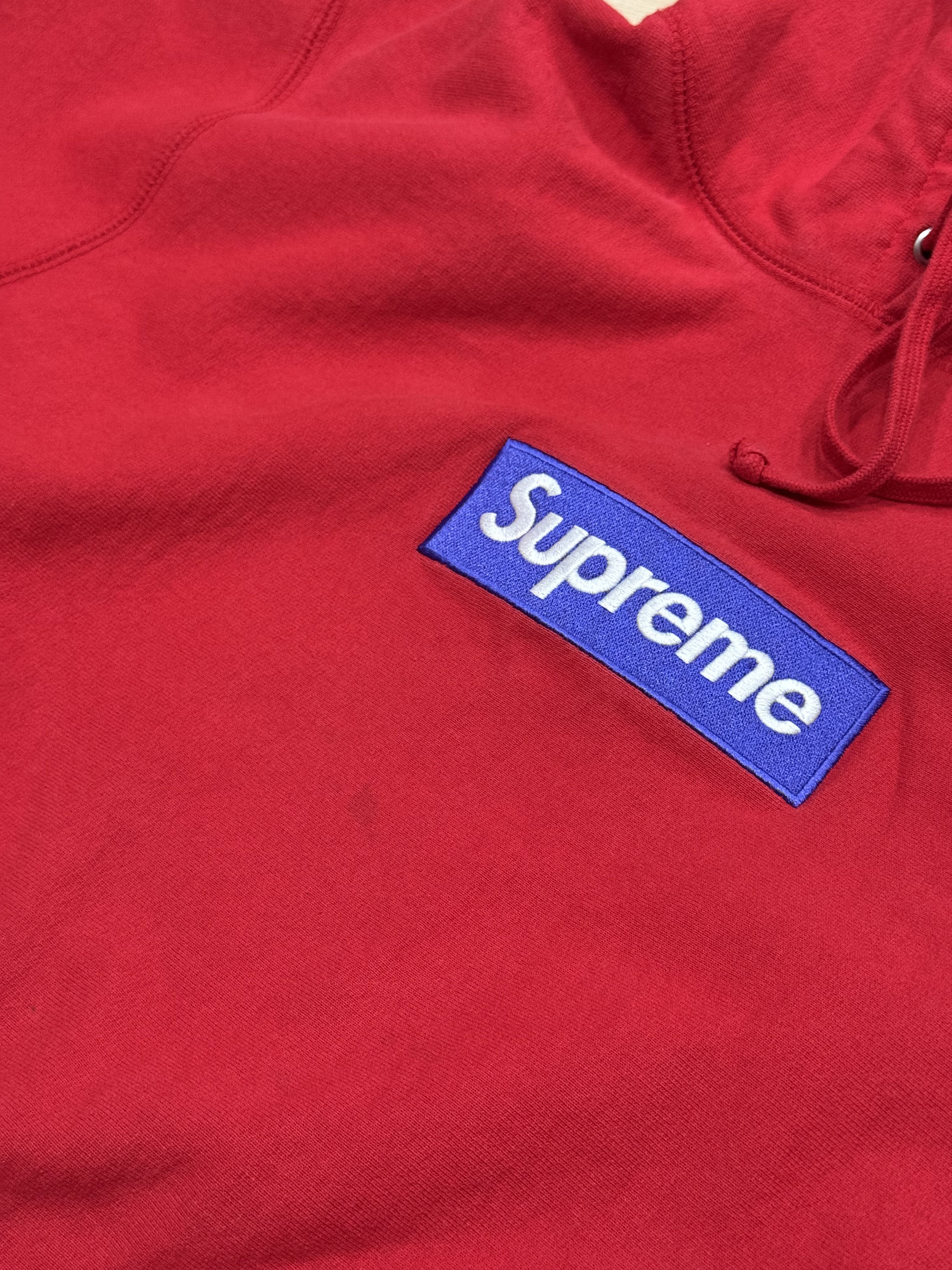Supreme Supreme FW17 Purple on Red Box Logo Hoodie Size US XL / EU 56 / 4 - 5 Thumbnail