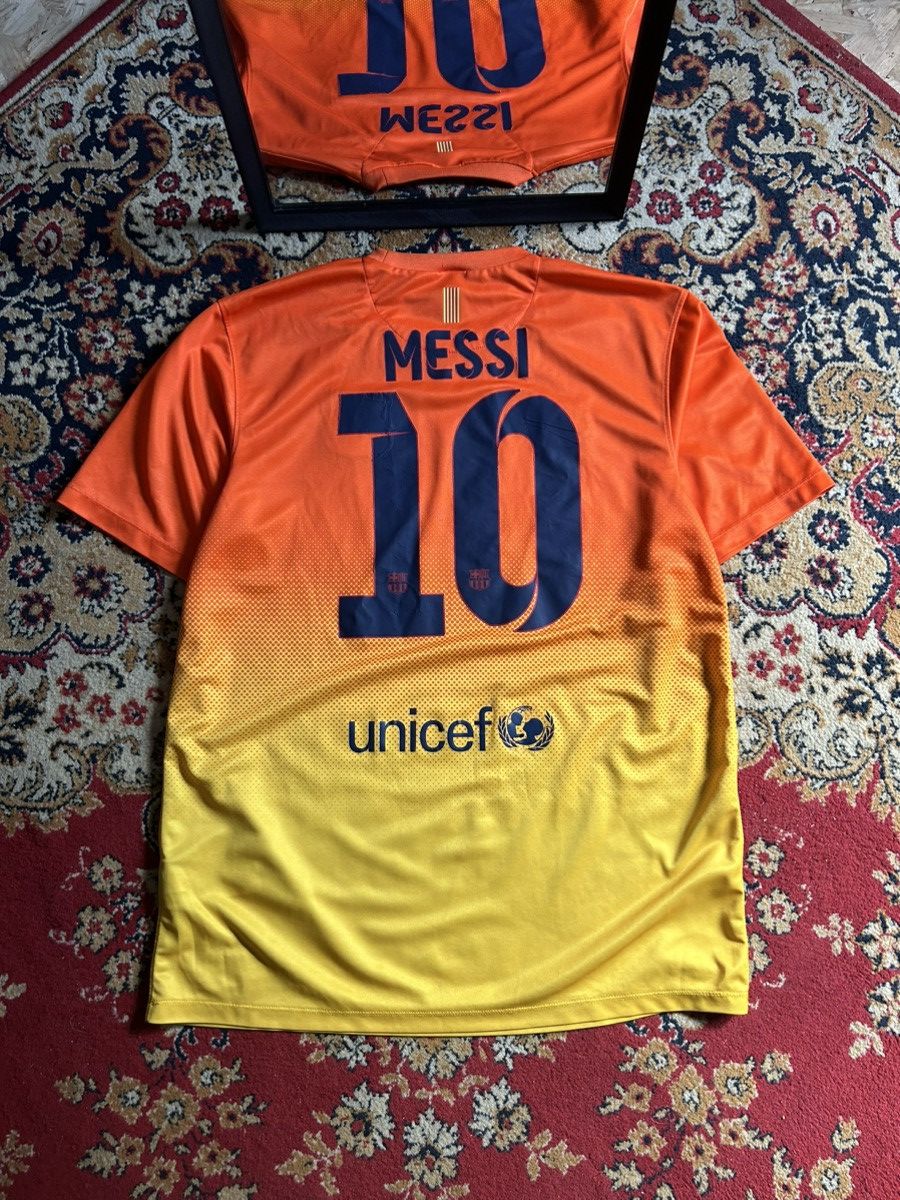 Nike Barcelona Messi #10 Nike 2012/13 away jersey Size US L / EU 52-54 / 3 - 1 Thumbnail