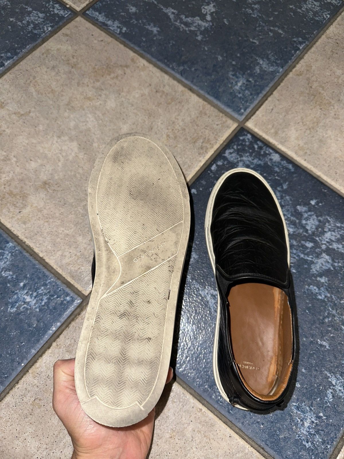 Givenchy Givenchy slip on Size US 8 / EU 41 - 9 Thumbnail