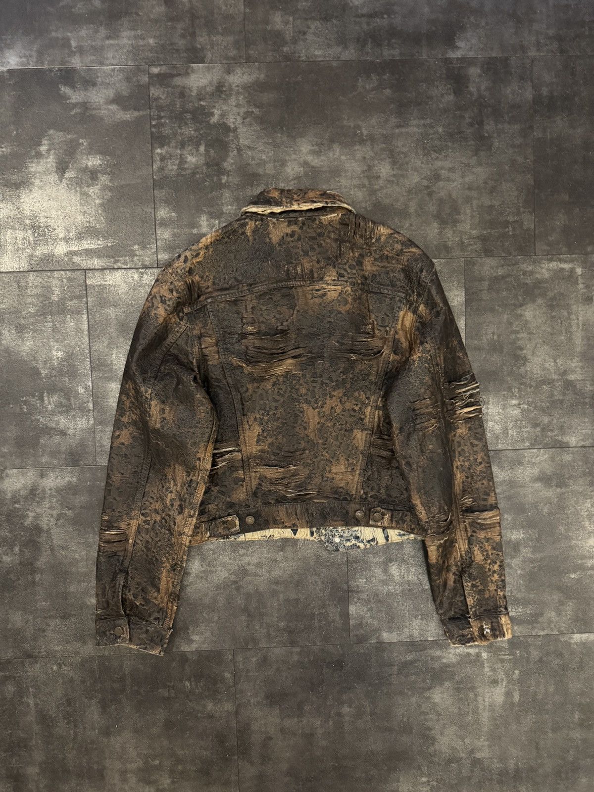 Acne Studios Acne Studios Brown Distressed Monogram Denim Jacket Size US M / EU 48-50 / 2 - 7 Thumbnail