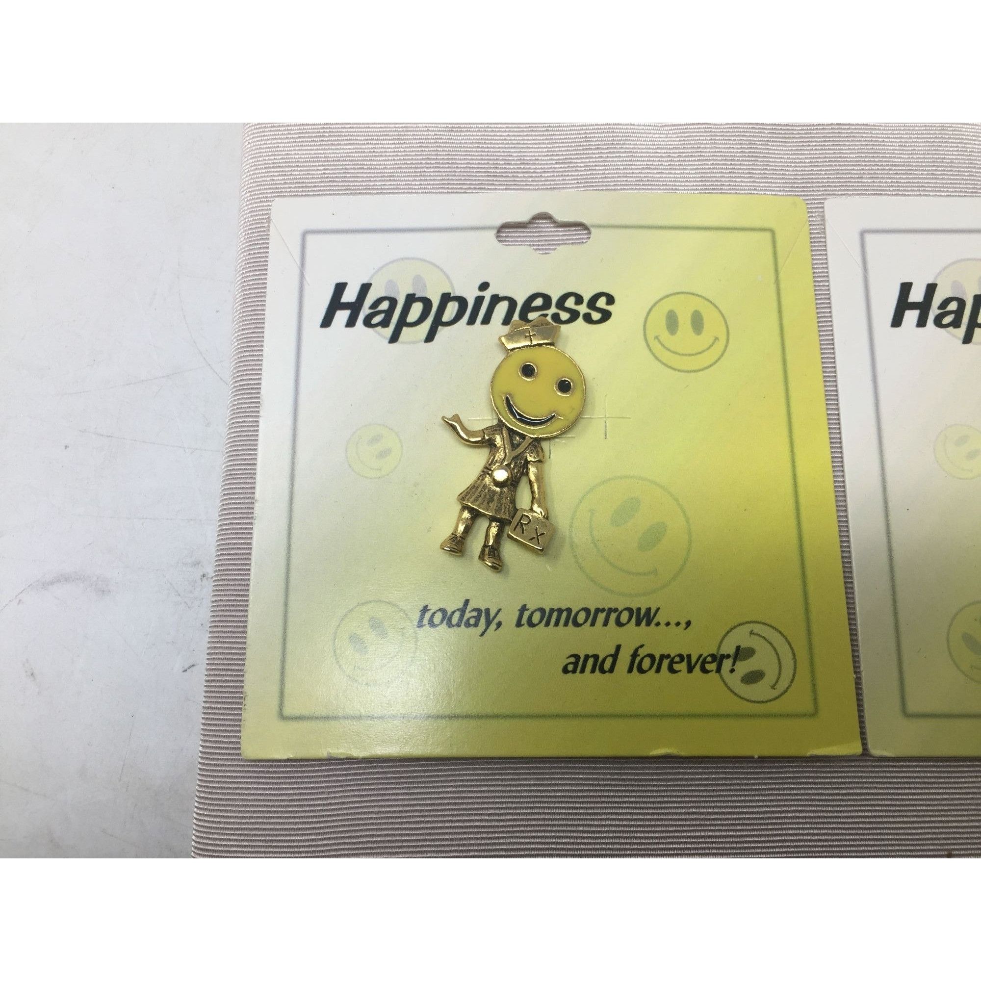Other Happiness today, tomorrow and forever Collectible Smiley Fac Size ONE SIZE - 7 Thumbnail