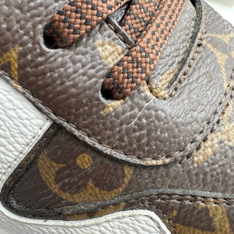 Louis Vuitton Louis Vuitton Presbyopic sneakers Size US 7 / EU 40 - 6 Thumbnail