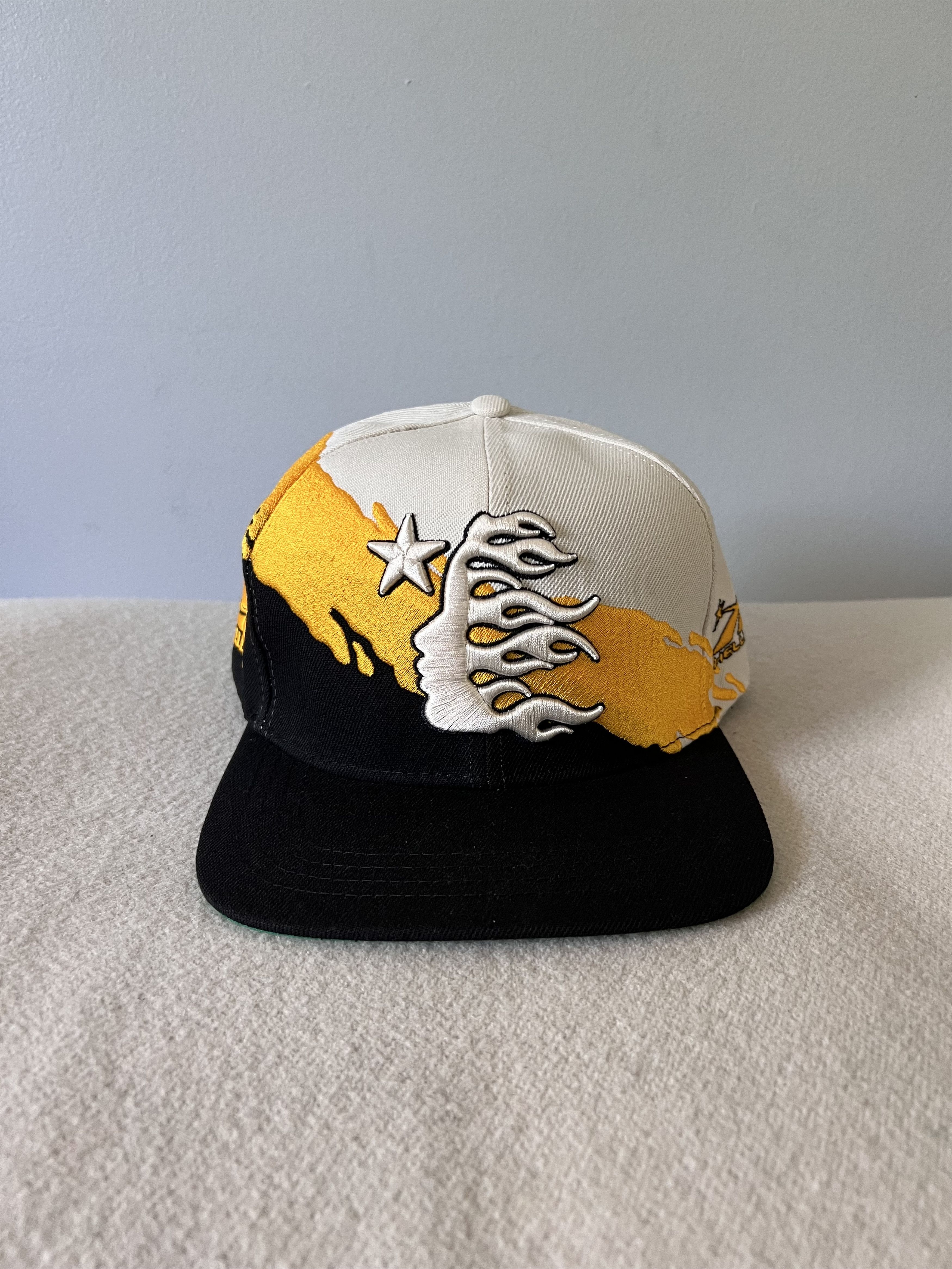HELLSTAR Hellstar Paintbrush Snapback Hat in Black Yellow White Size ONE SIZE - 1 Thumbnail