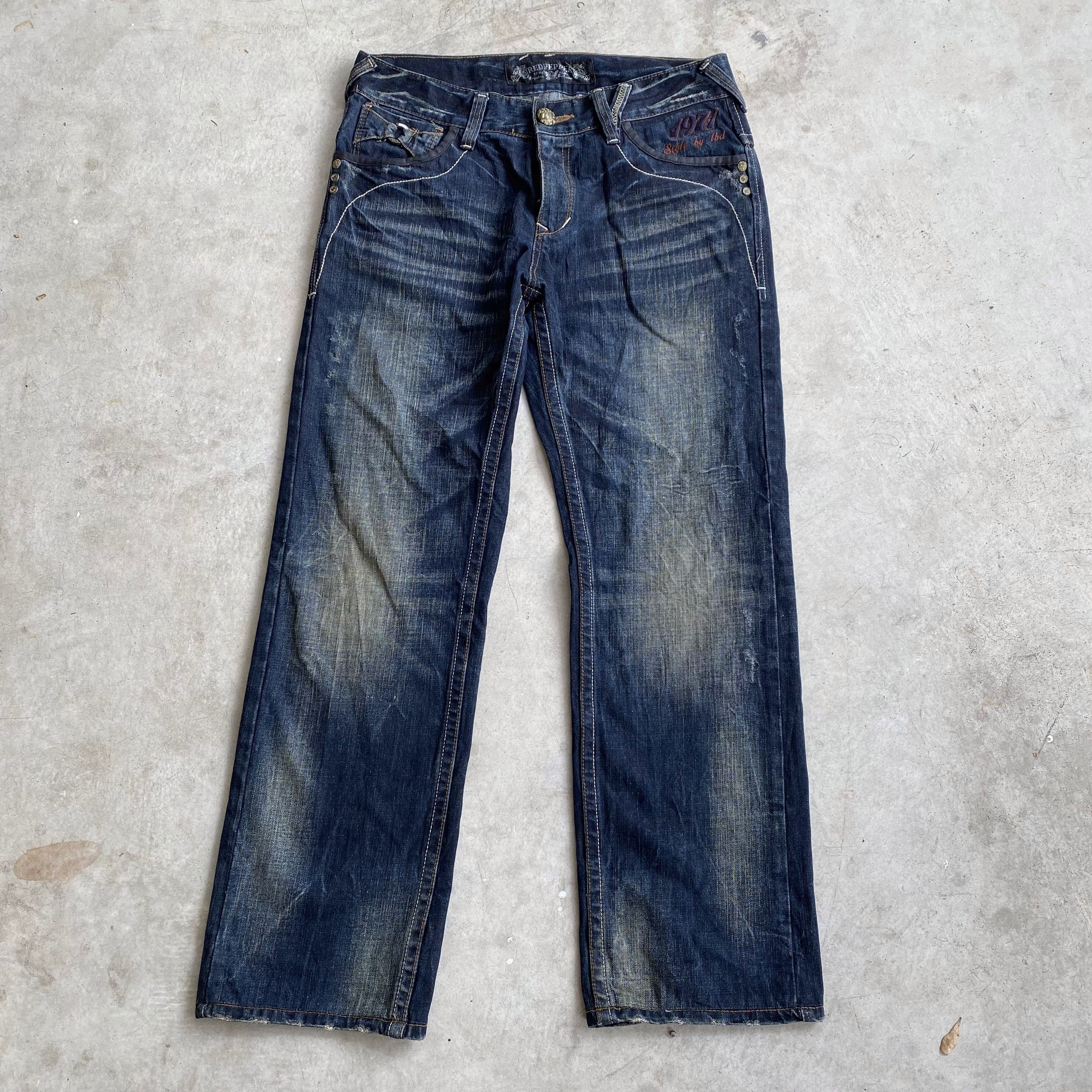 Vintage 90s Vintage Red Pepper Feather Wing Mudwash Jeans Size US 32 / EU 48 - 2 Thumbnail
