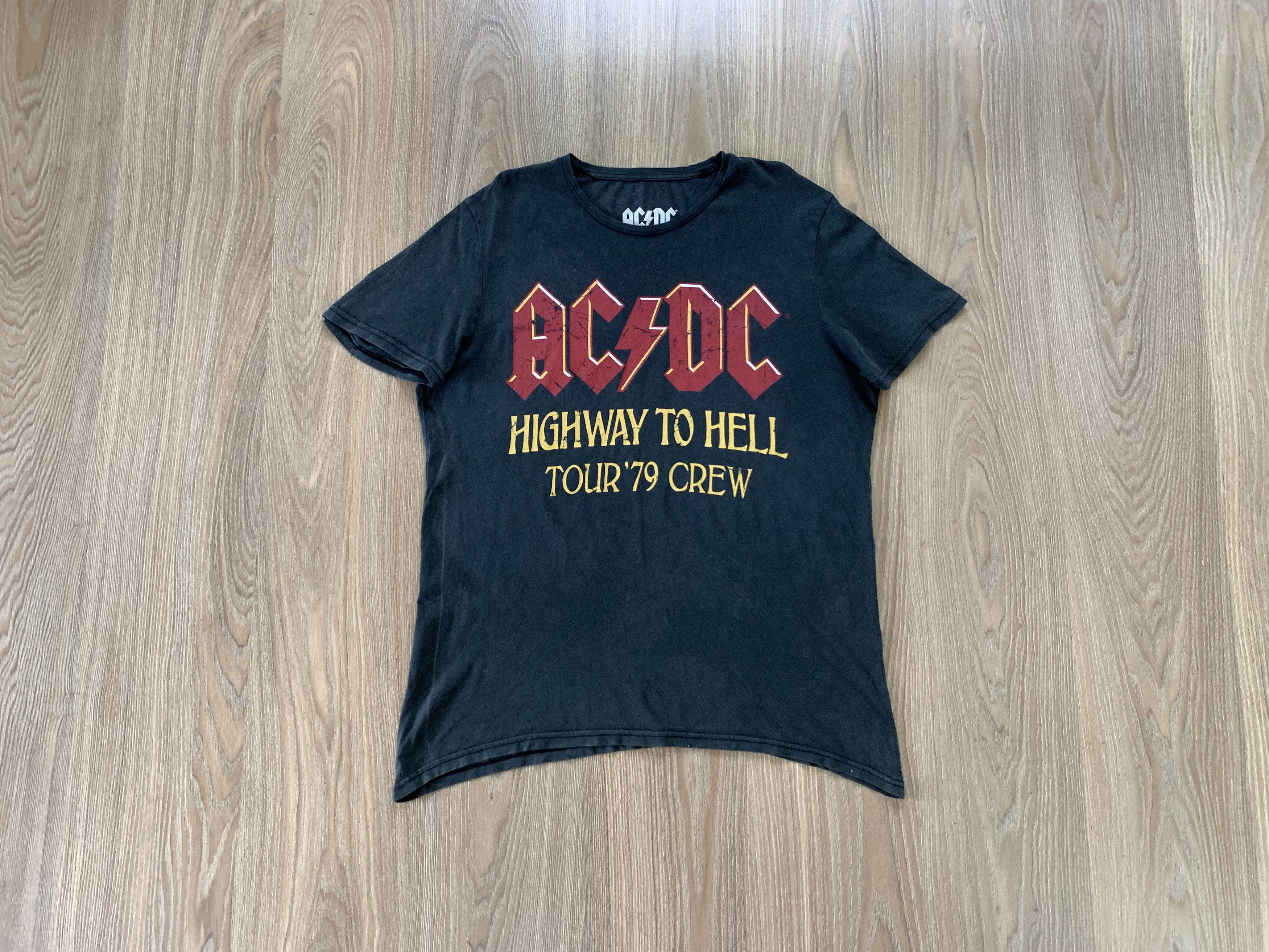 AC/DC × Band Tees AC/DC Highway to Hell Tour T Shirt 2018 Size US M / EU 48-50 / 2 - 1 Thumbnail