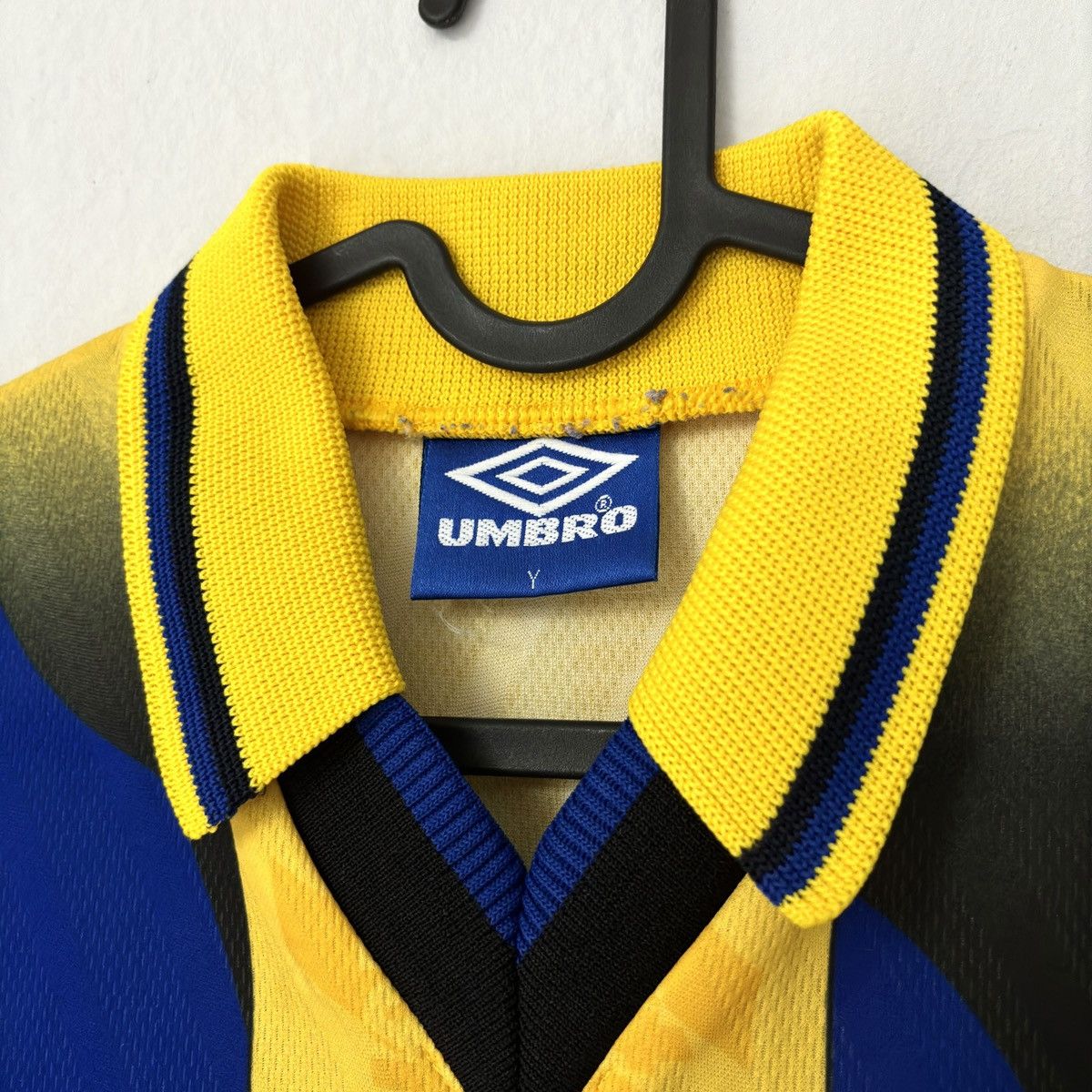 Umbro × Vintage 1996 1997 Everton England Umbro Vintage Away Soccer Jersey S Size US S / EU 44-46 / 1 - 4 Thumbnail