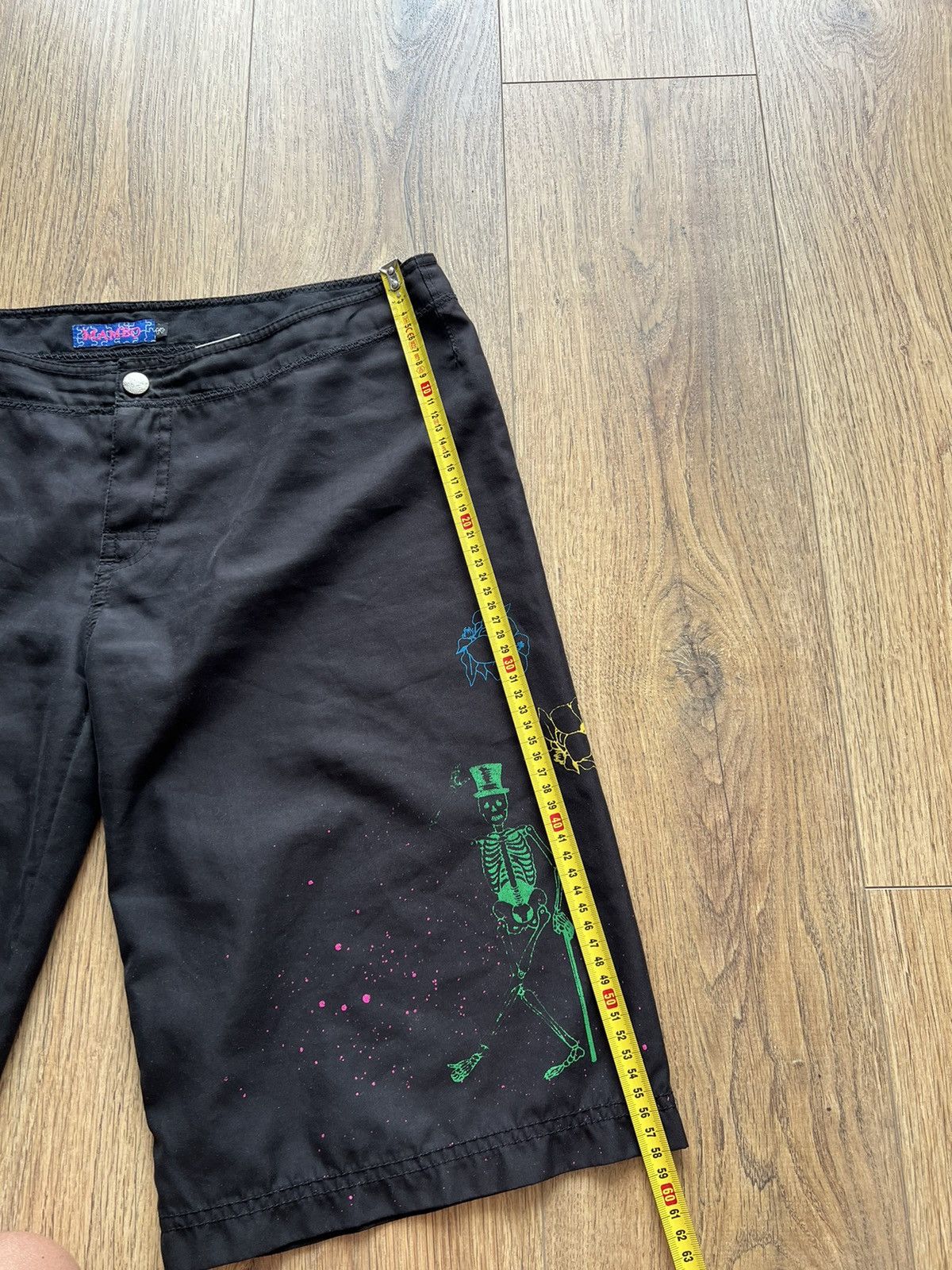 Mambo × Vintage 🔥 Mambo vintage sufr shorts swimm x jamaica x japanese Size US 35 - 5 Thumbnail
