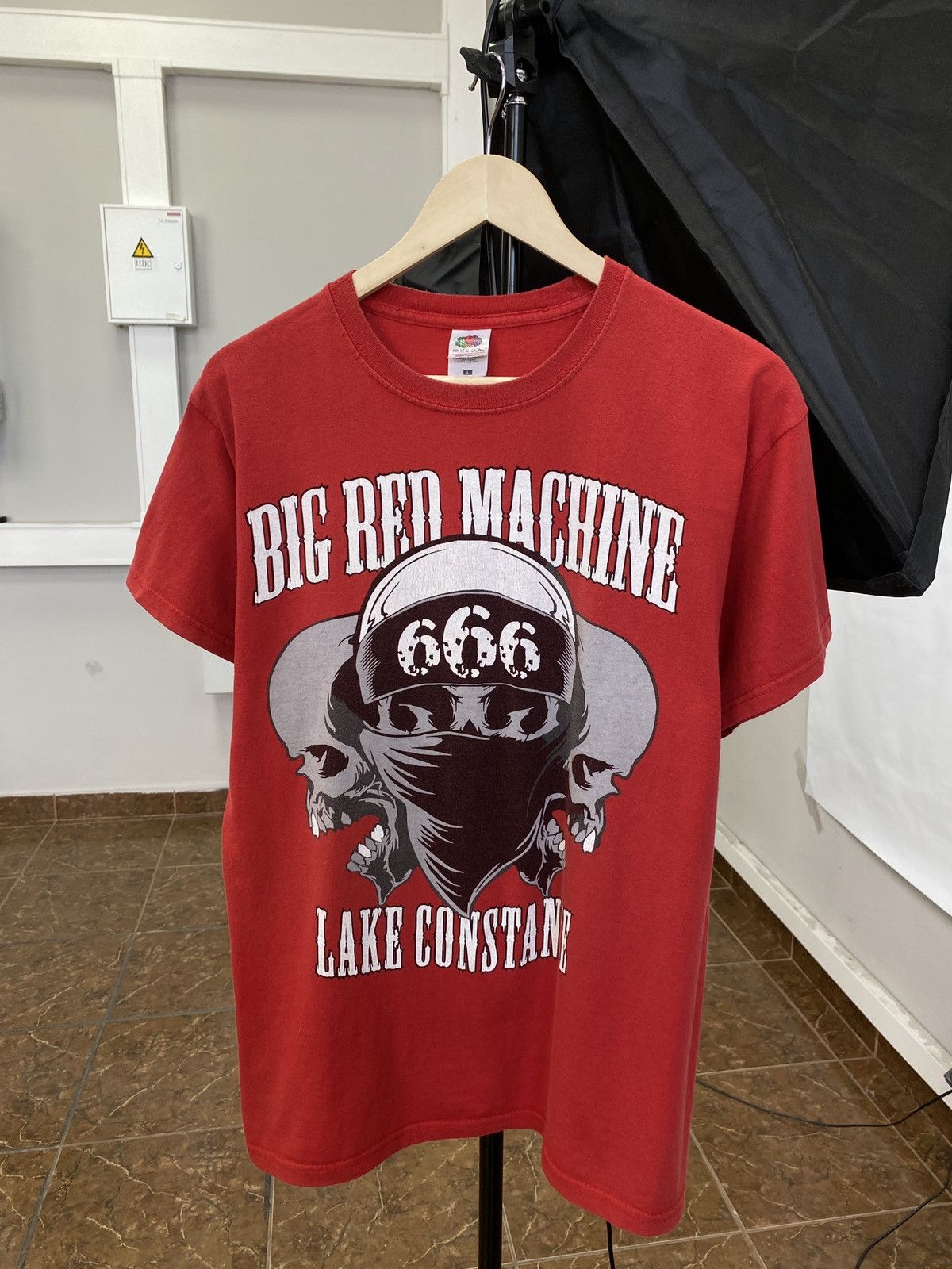 Harley Davidson Vintage 90s The Big Red Machine 666 Lake Constance t-shirt Size US L / EU 52-54 / 3 - 1 Thumbnail