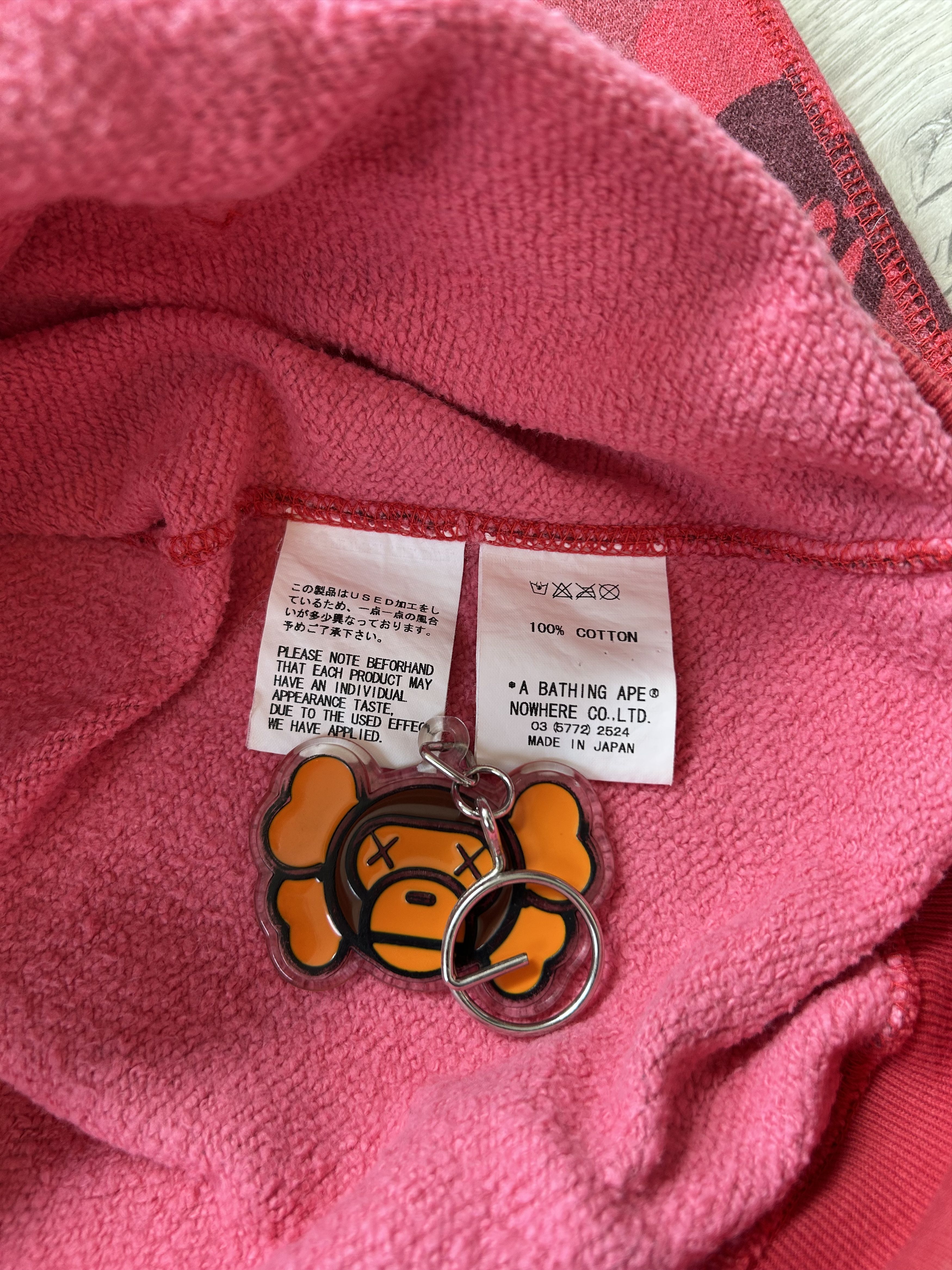 Bape A BATHING APE 1ST RED CAMO SPELLOUT FULLZIP HOODIE [Size XL] Size US XL / EU 56 / 4 - 5 Thumbnail