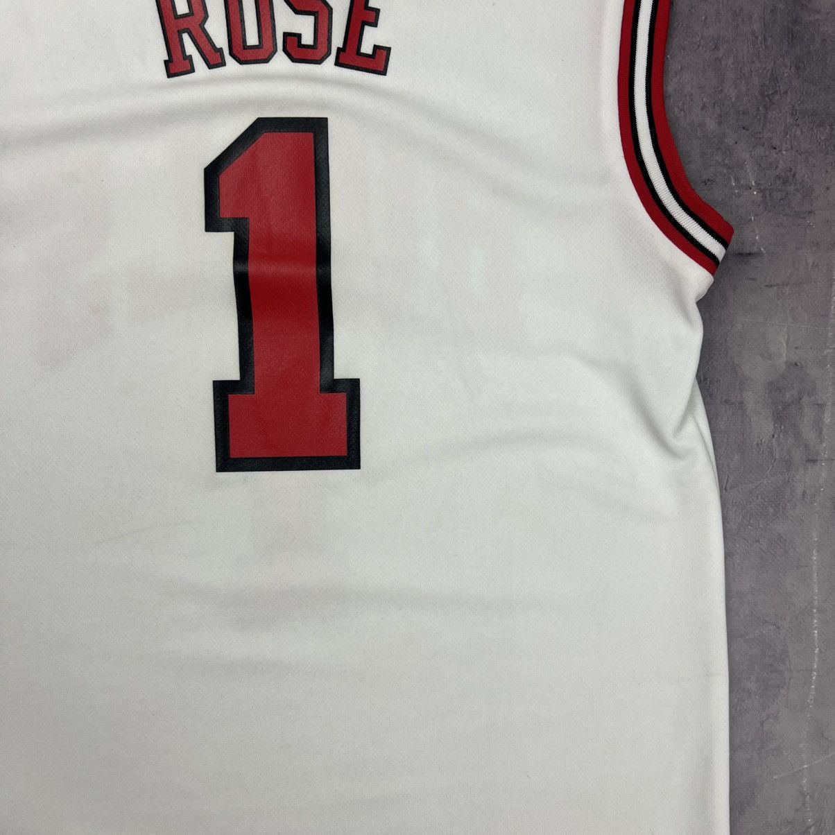 Adidas Rare! Derick Rose 1 Adidas Chicago Bulls Jersey Tank Top Size US M / EU 48-50 / 2 - 20 Thumbnail