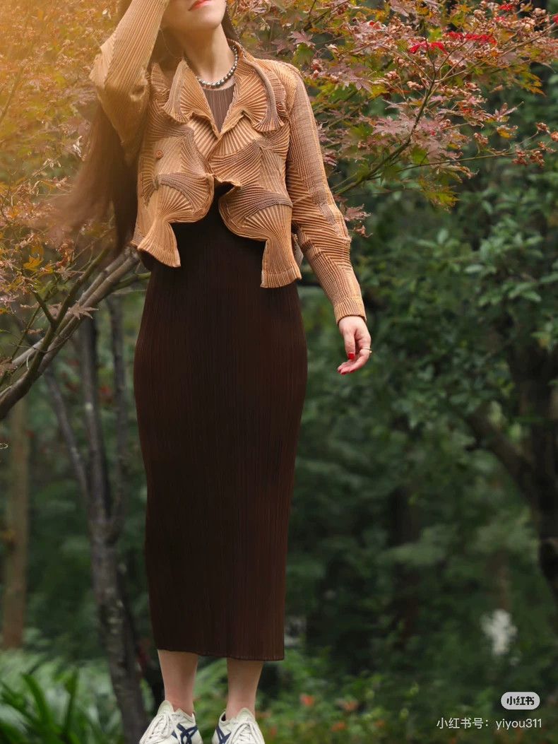 Issey Miyake size:2 Brown dress