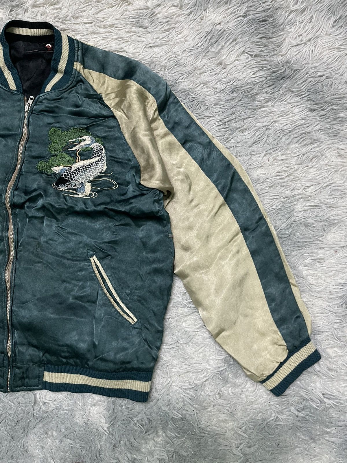Toyo Enterprises VINTAGE SUKAJAN KOI FISH EMBROIDERED 💯 RAYON REVERSIBLE Size US L / EU 52-54 / 3 - 6 Thumbnail