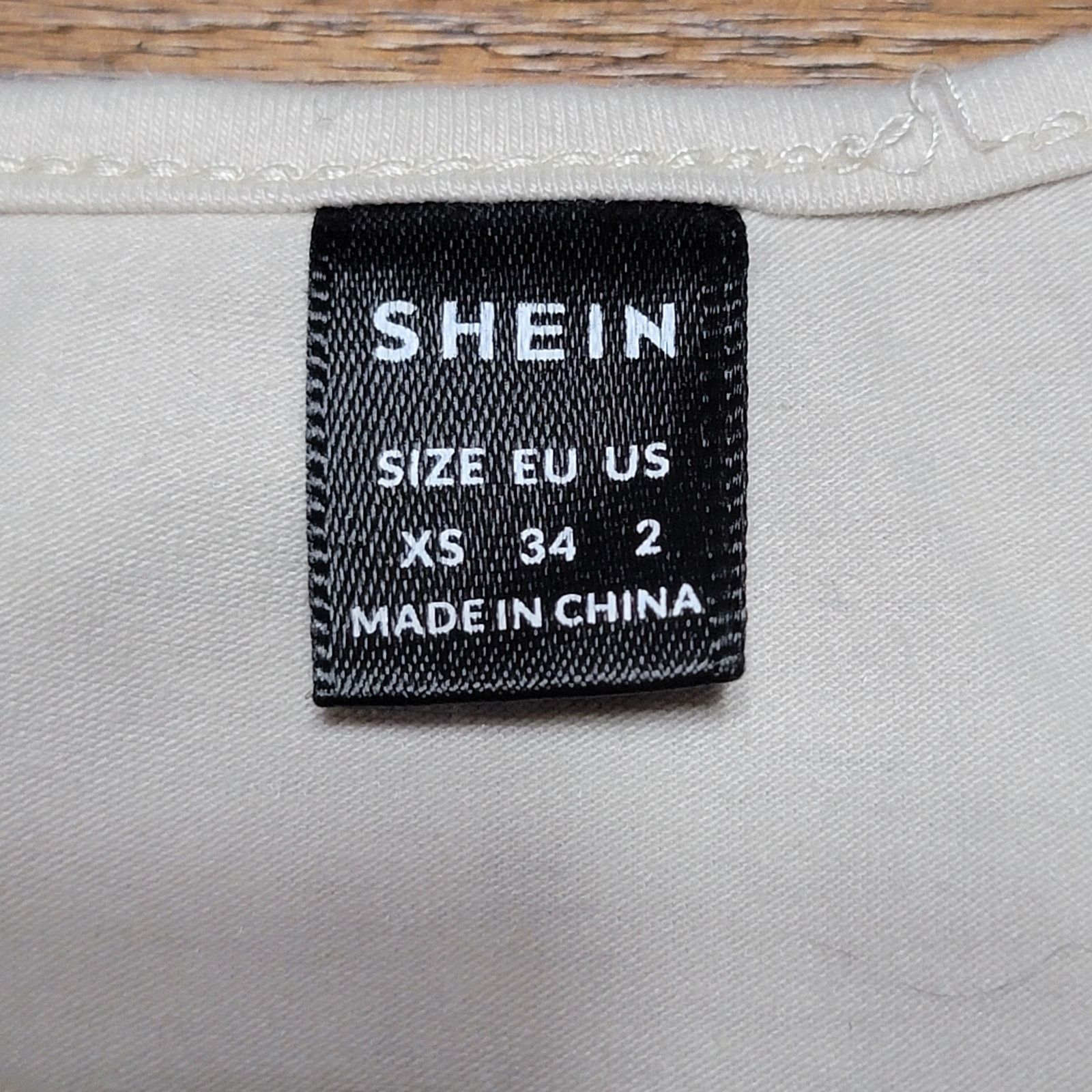 Shein Shein Crop Tank "Passion Burning Shining Stars" -Junior XS Size XS / US 0-2 / IT 36-38 - 3 Thumbnail
